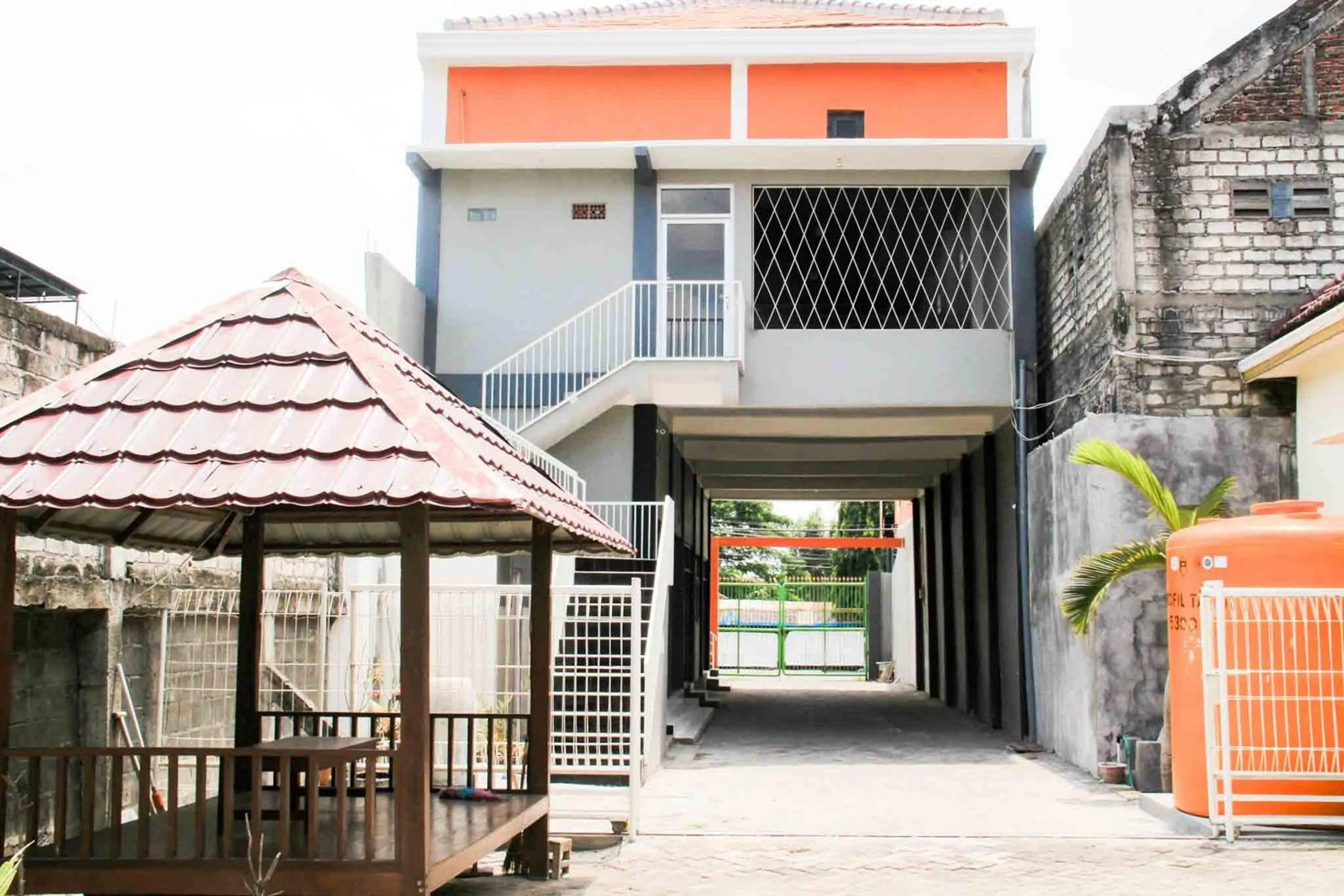 Puri Karomah Syariah RedPartner