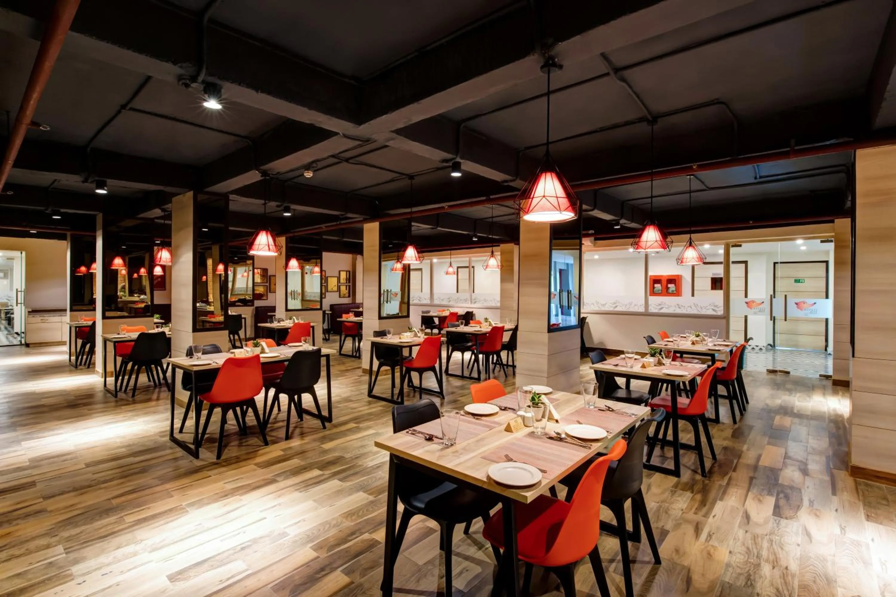 Facade/entrance in Red Fox by Lemon Tree Hotels, Neelkanth