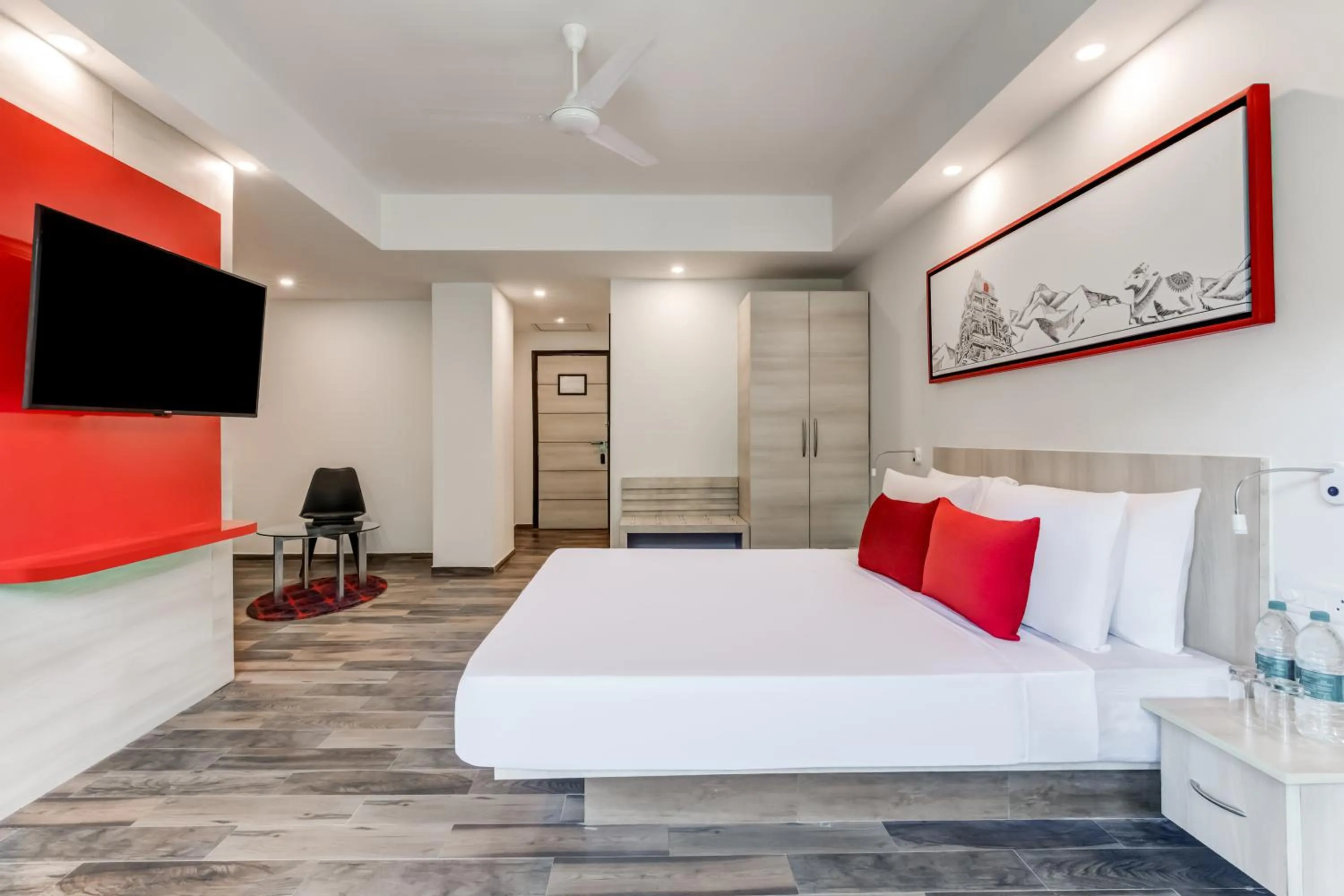 Bedroom, Bed in Red Fox by Lemon Tree Hotels, Neelkanth