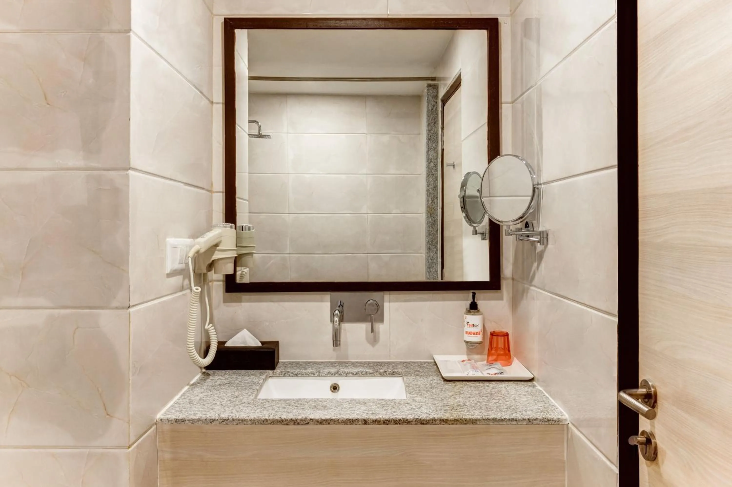 Bathroom in Red Fox by Lemon Tree Hotels, Neelkanth