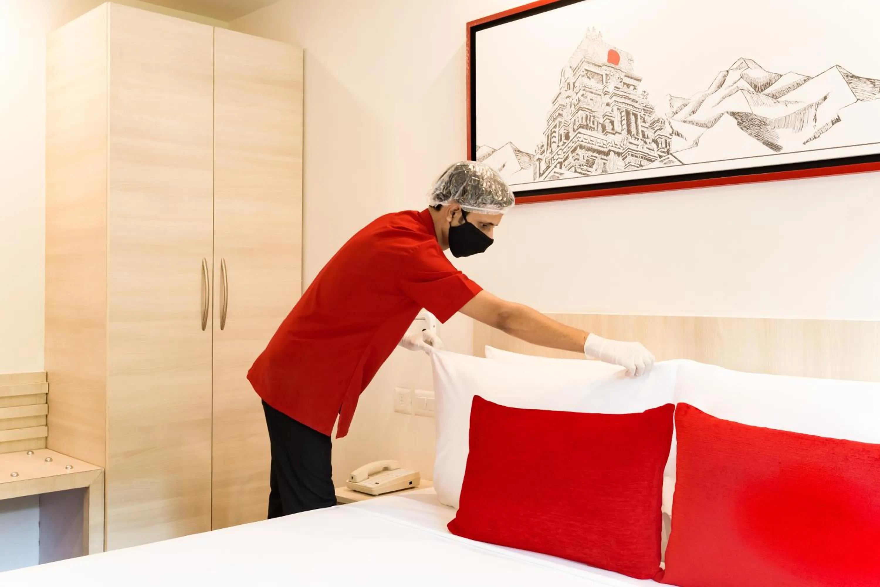 Property building, Bed in Red Fox by Lemon Tree Hotels, Neelkanth