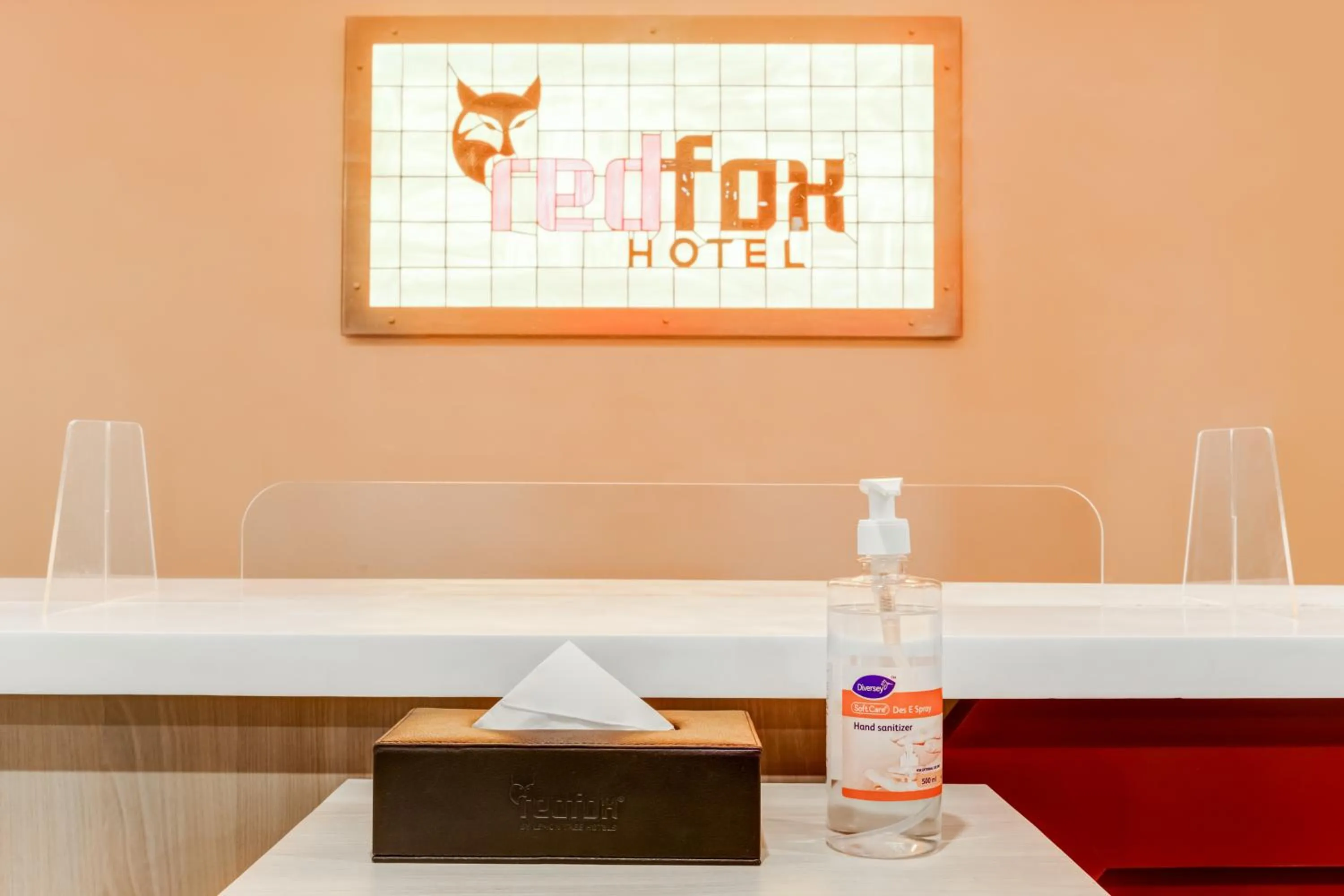 Lobby or reception in Red Fox by Lemon Tree Hotels, Neelkanth