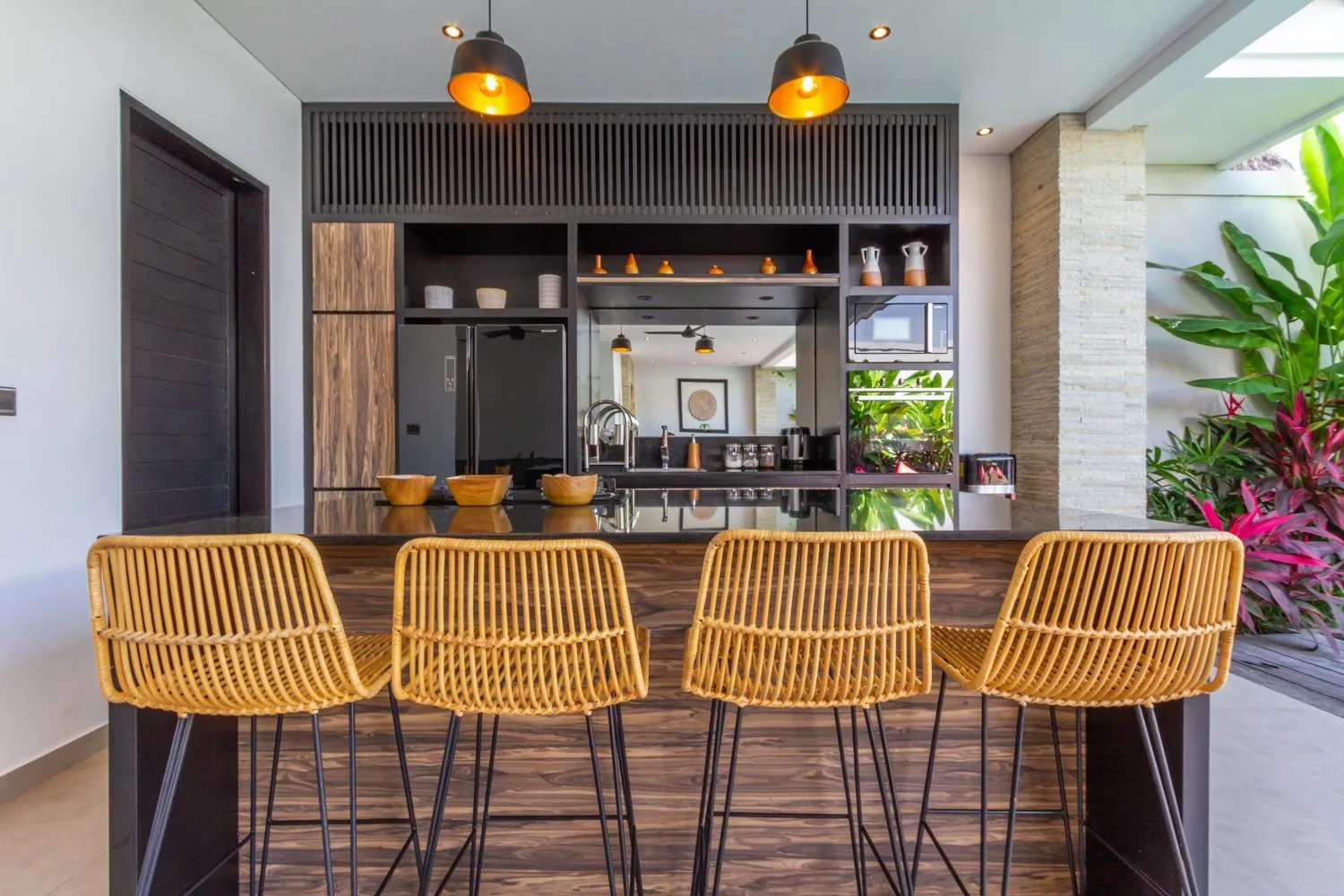 Kitchen or kitchenette in Villa Lys by Alfred in Bali