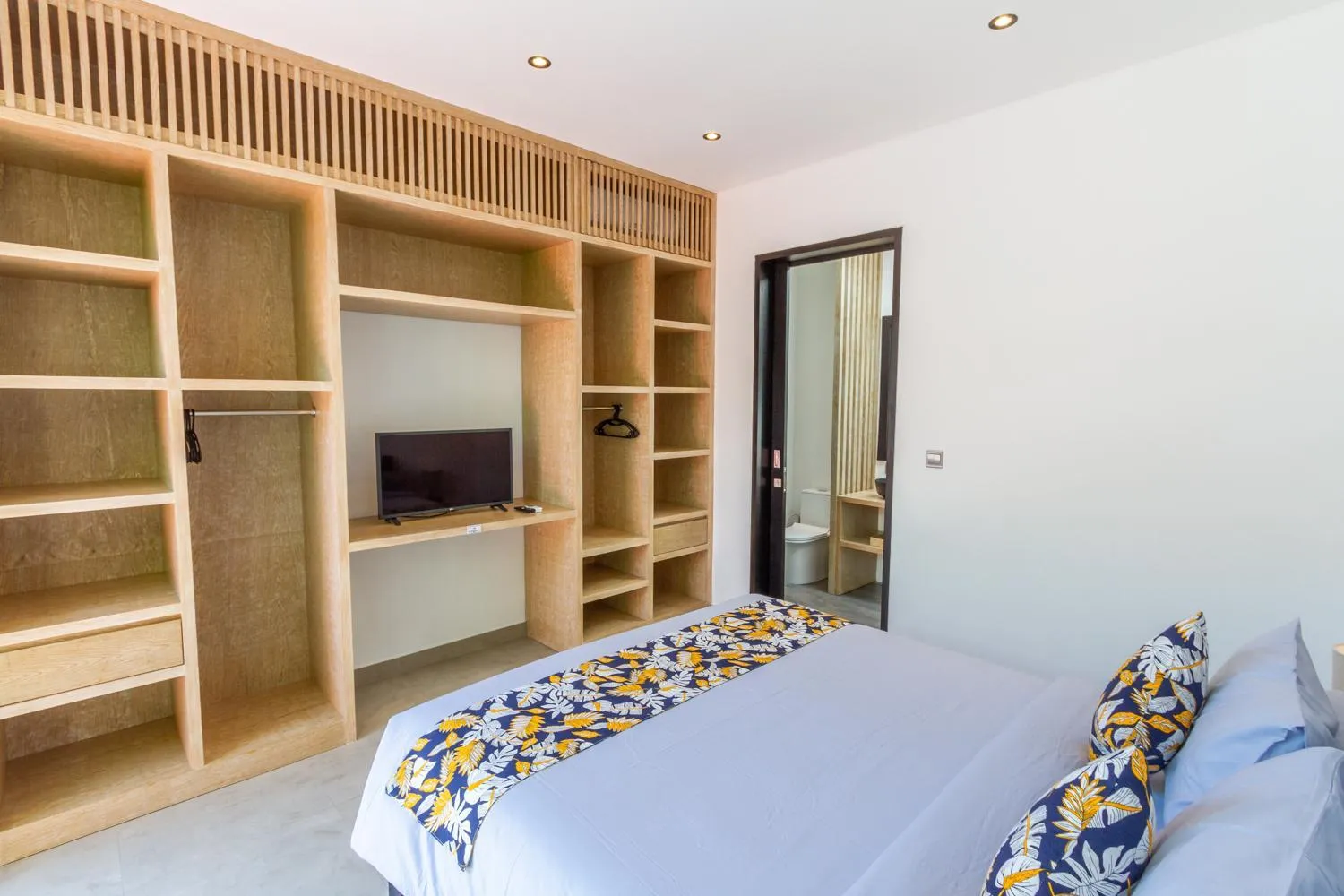 TV and multimedia, Bed in Villa Lys by Alfred in Bali