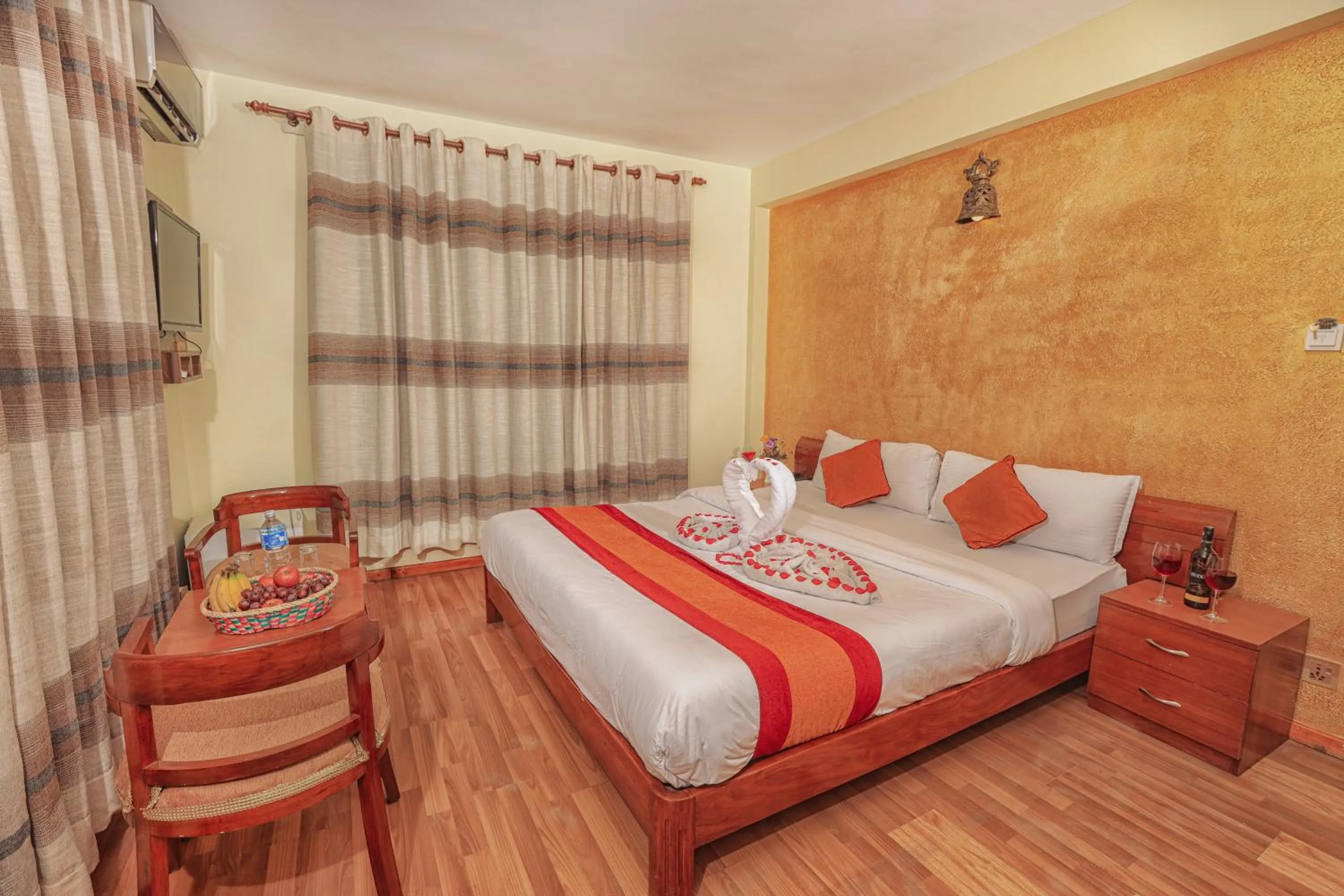 Bed in Royal Kings Hotel