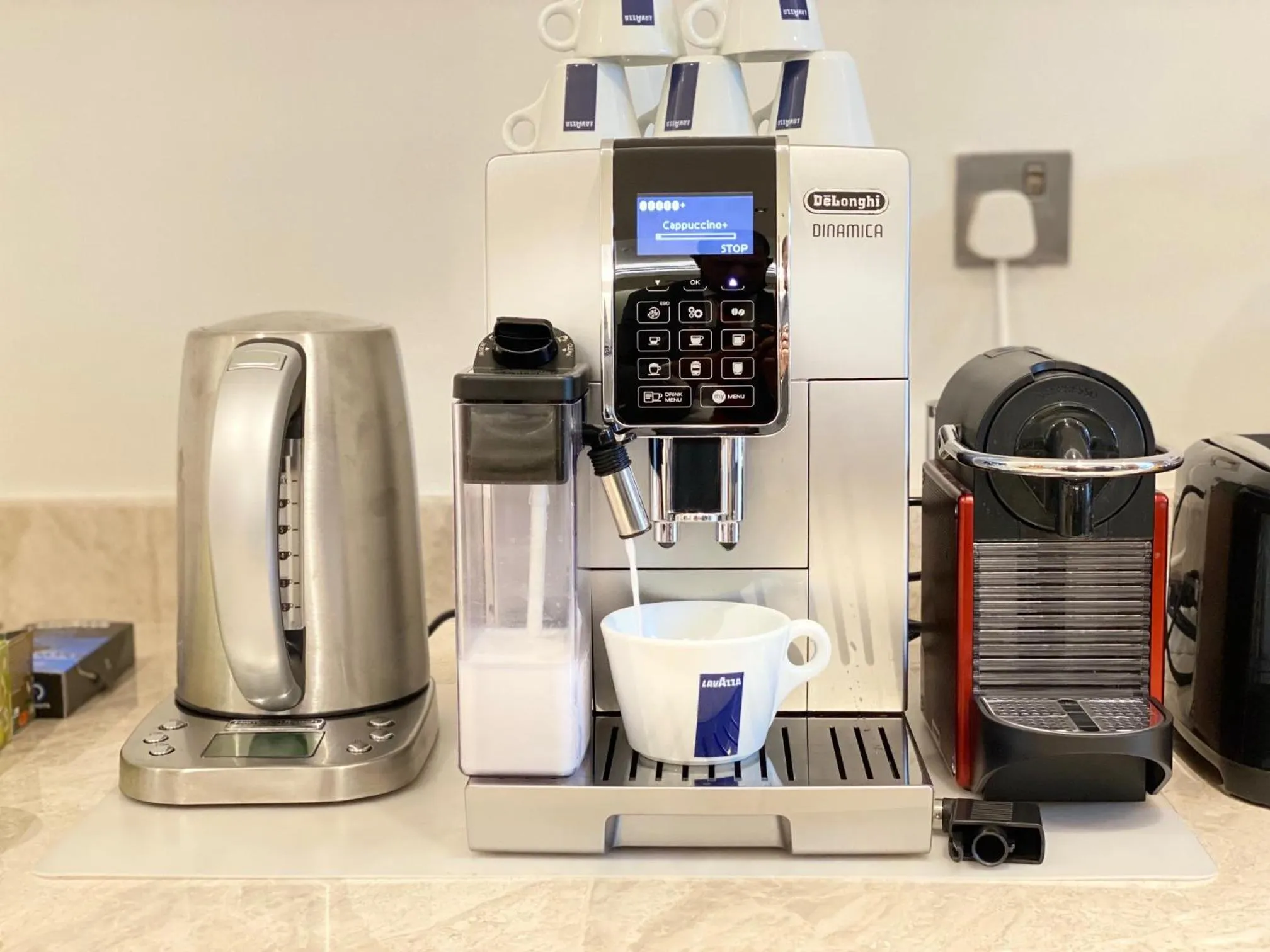 Breakfast in SITARA HOTEL APARTMENT