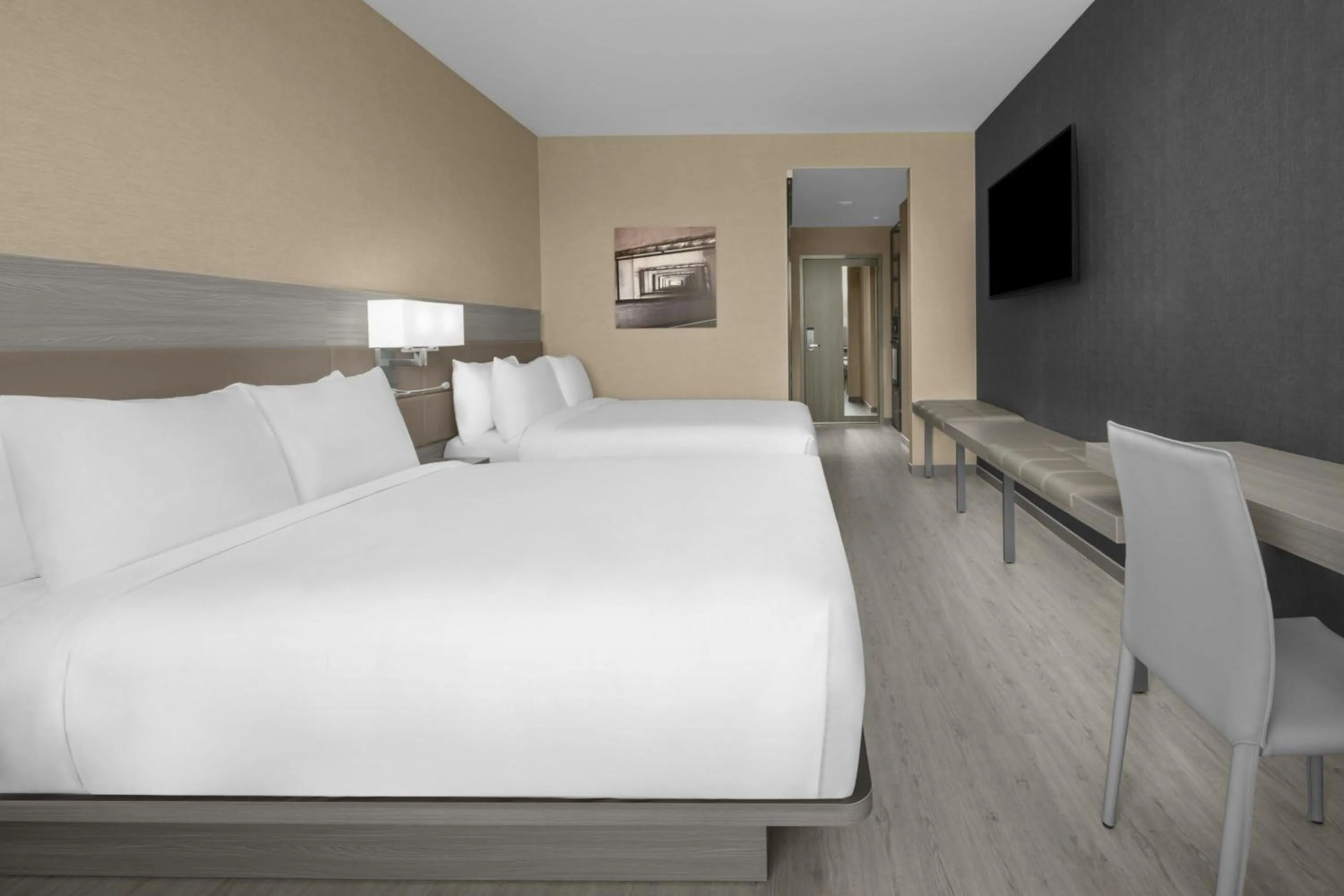 Photo of the whole room, Bed in AC Hotel by Marriott St Louis Central West End