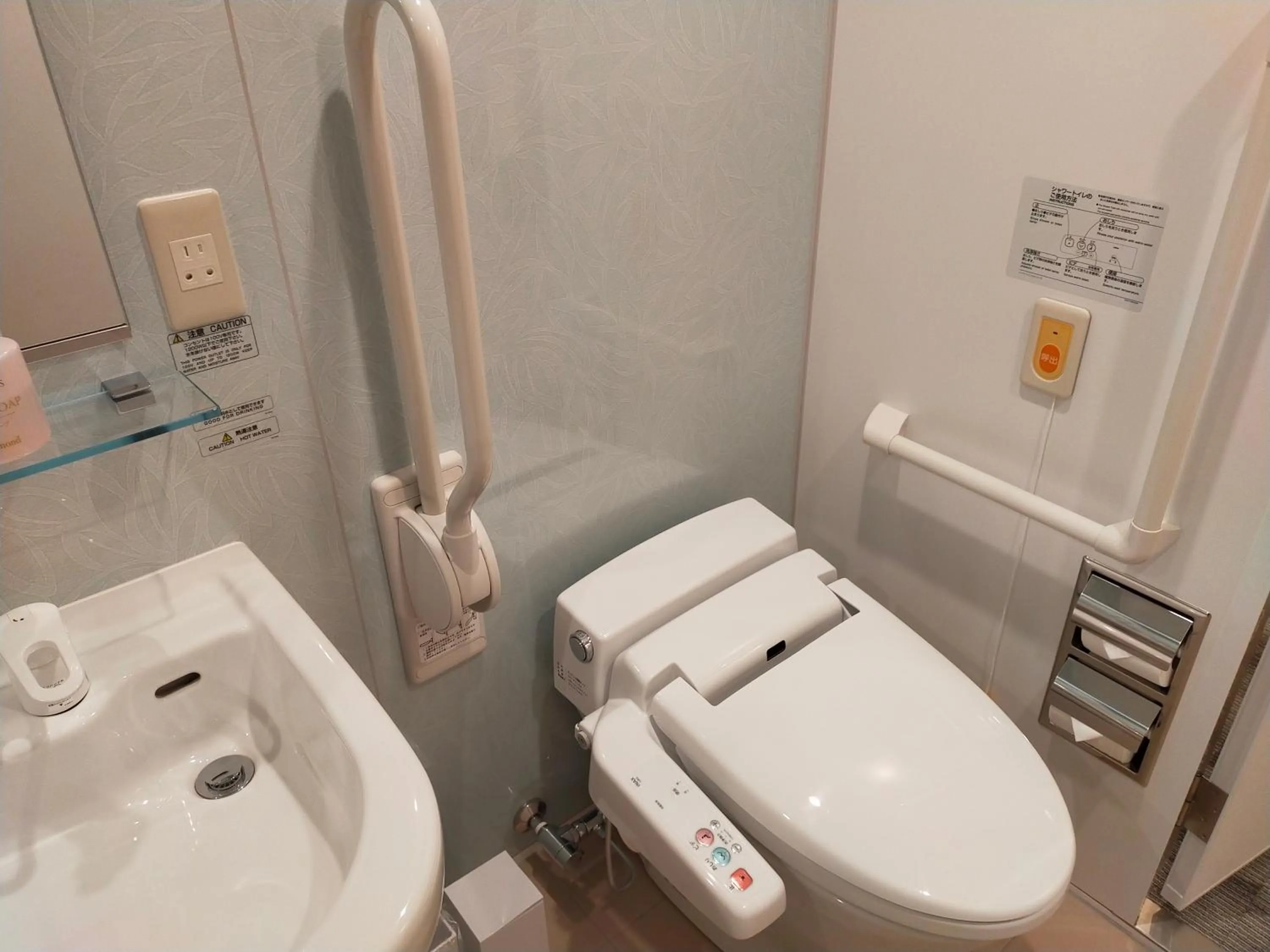 Bathroom in Keisei Richmond Hotel Tokyo Oshiage