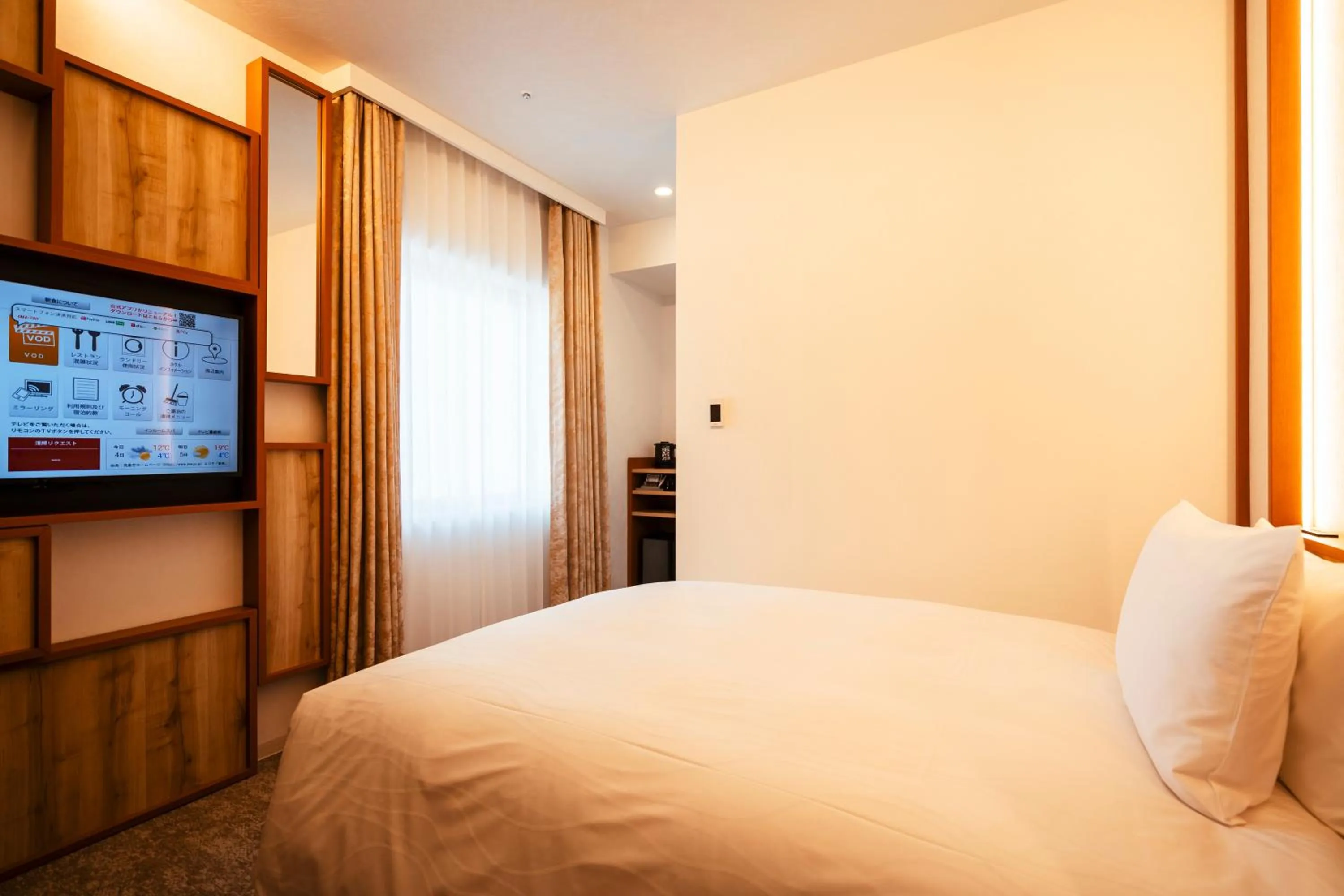 Photo of the whole room, Bed in Keisei Richmond Hotel Tokyo Oshiage