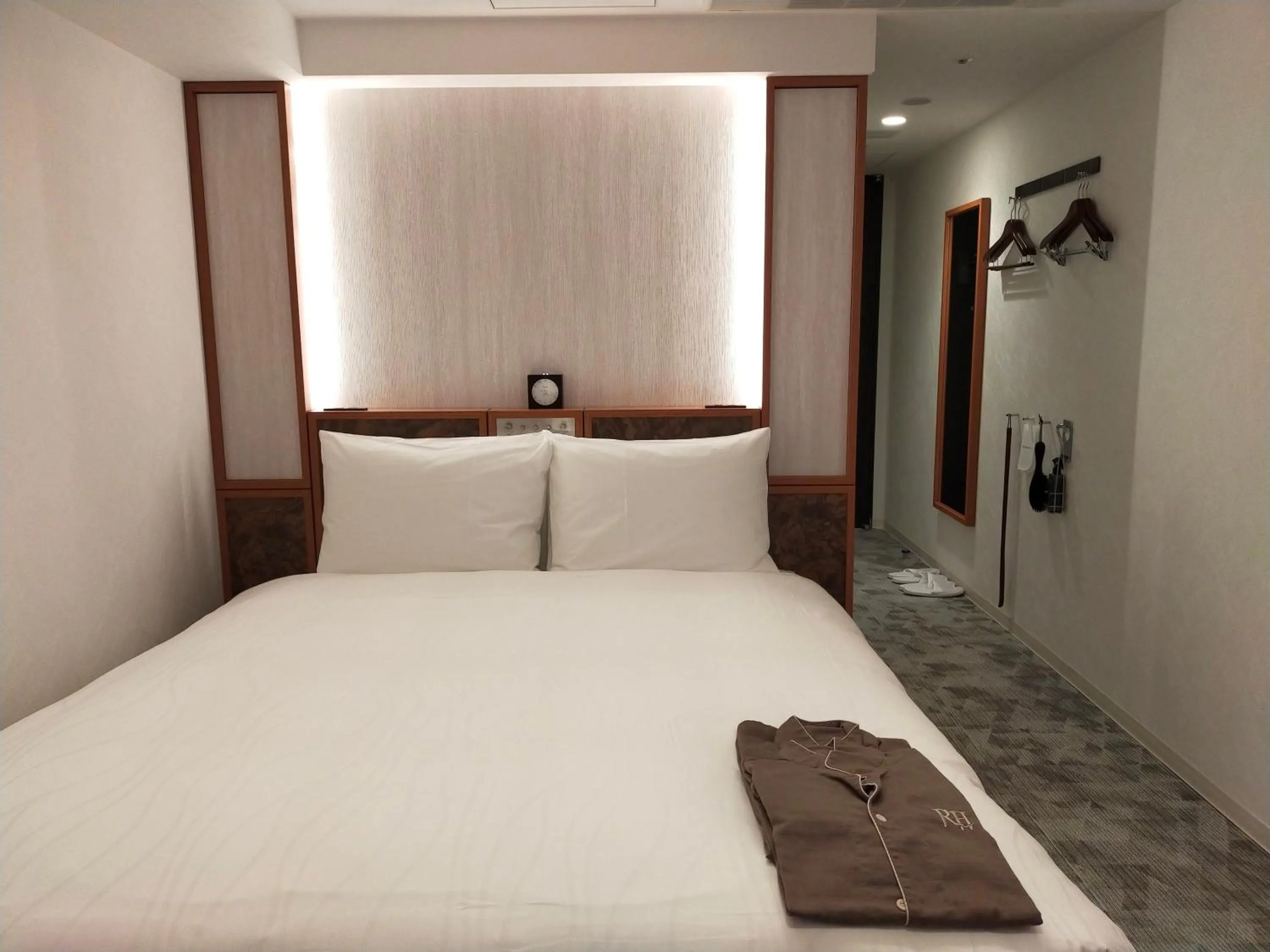 Bed in Keisei Richmond Hotel Tokyo Oshiage