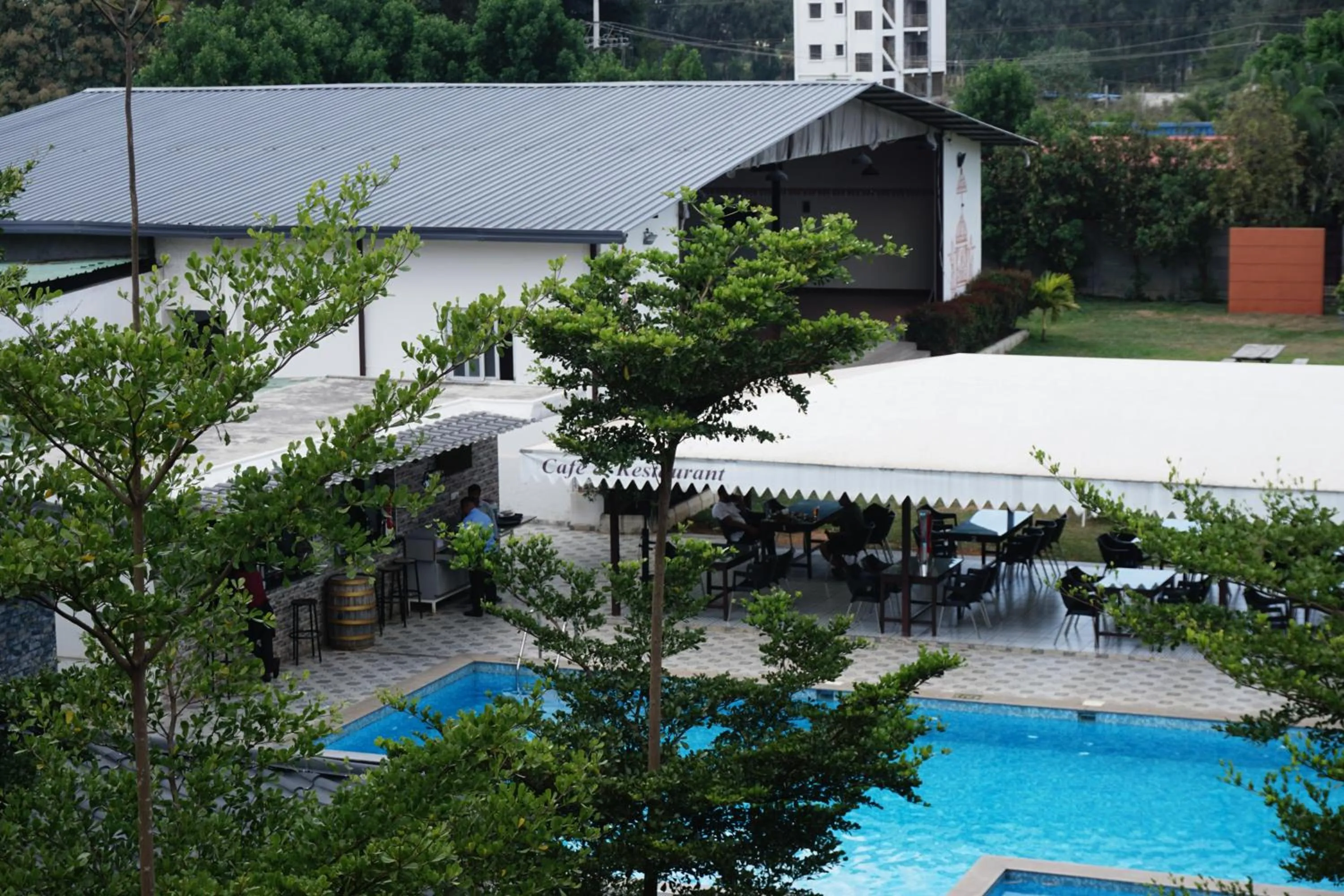 Swimming pool in Vistar Resort & Hotels