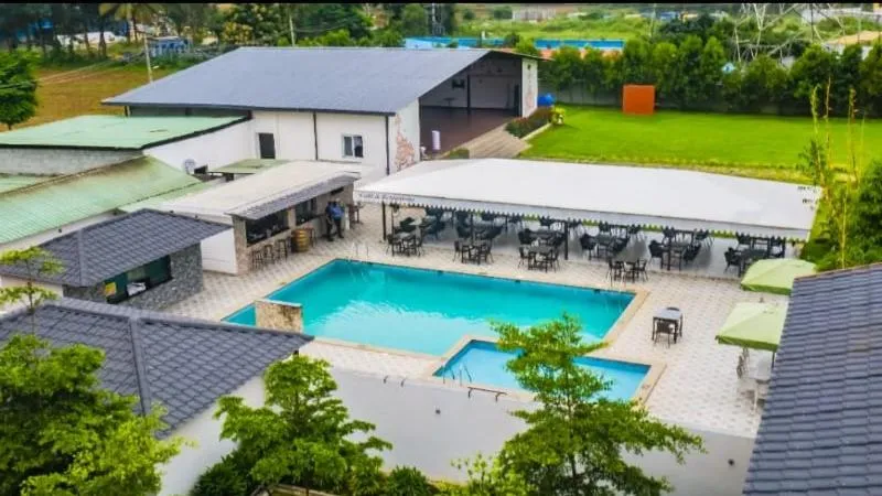 Property building in Vistar Resort & Hotels