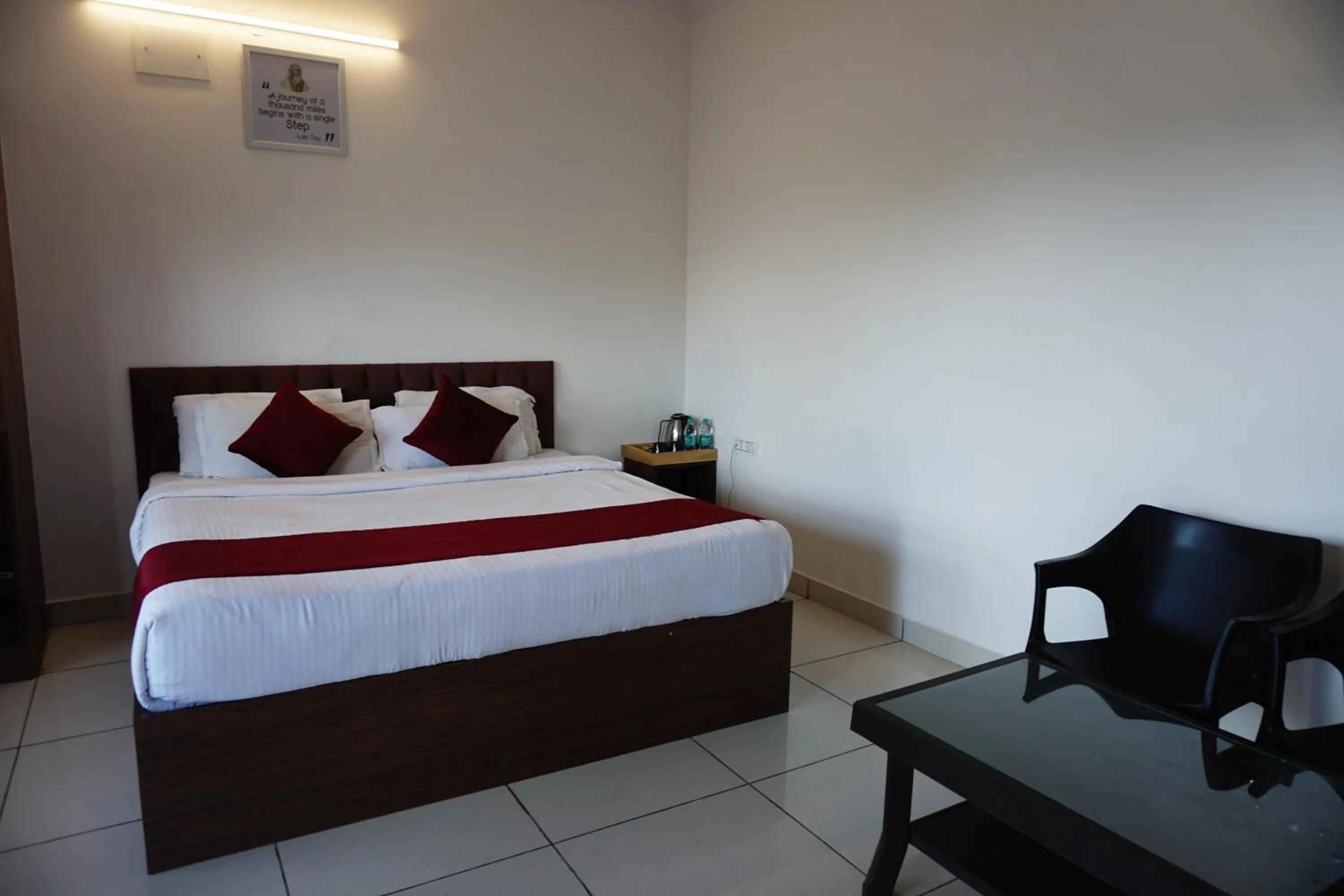 Bedroom, Bed in Vistar Resort & Hotels