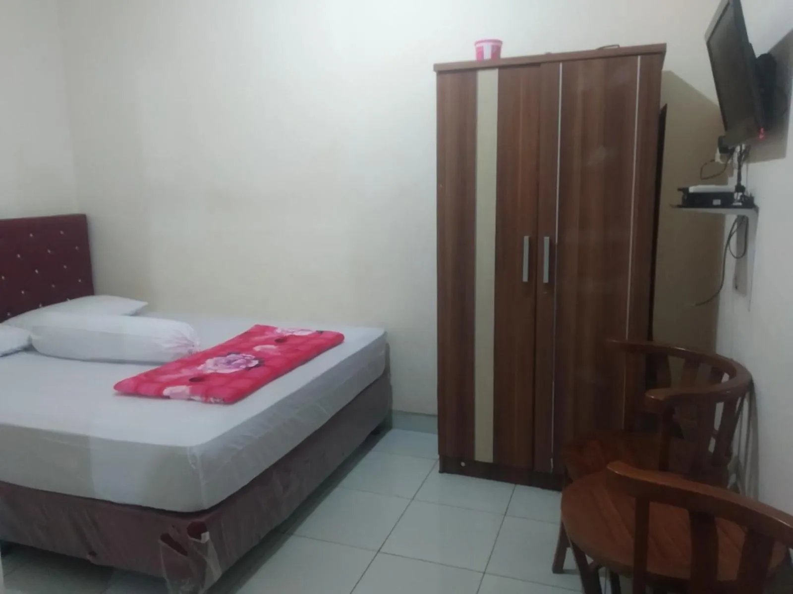 Bed in Modern indekos Cilegon Syariah Near Hospital Krakatau Medika Redpartner