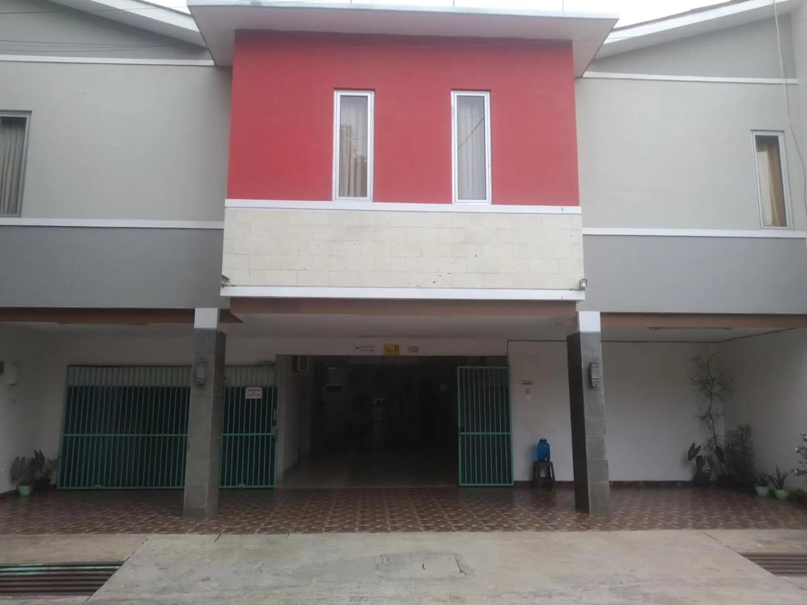 Property building in Modern indekos Cilegon Syariah Near Hospital Krakatau Medika Redpartner