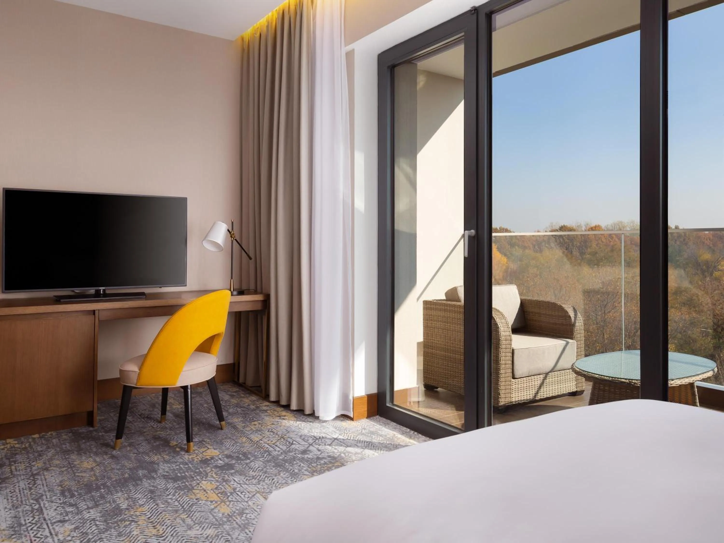 Bedroom, Bed in Swissôtel Wellness Resort Alatau Almaty