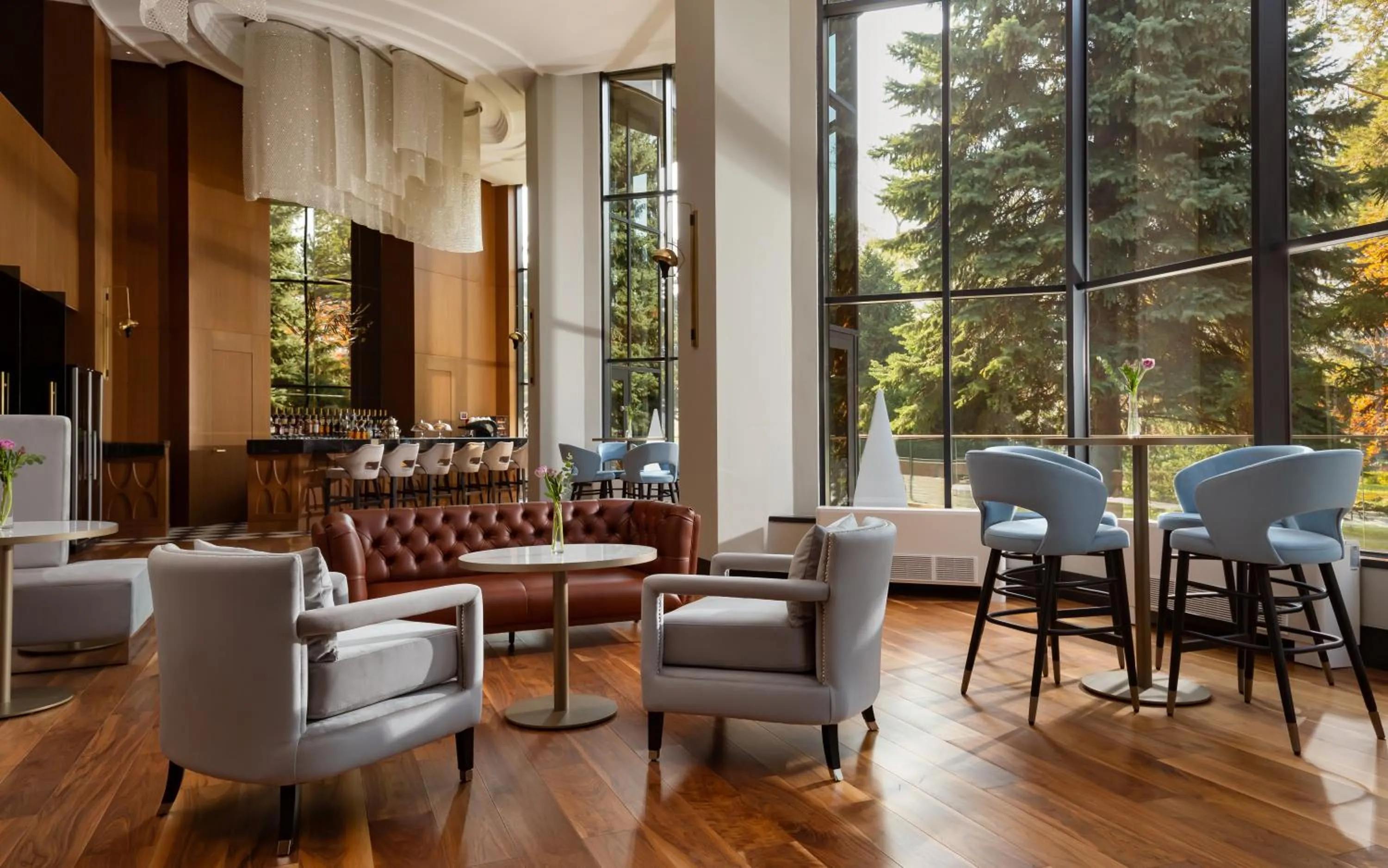 Lounge or bar in Swissôtel Wellness Resort Alatau Almaty
