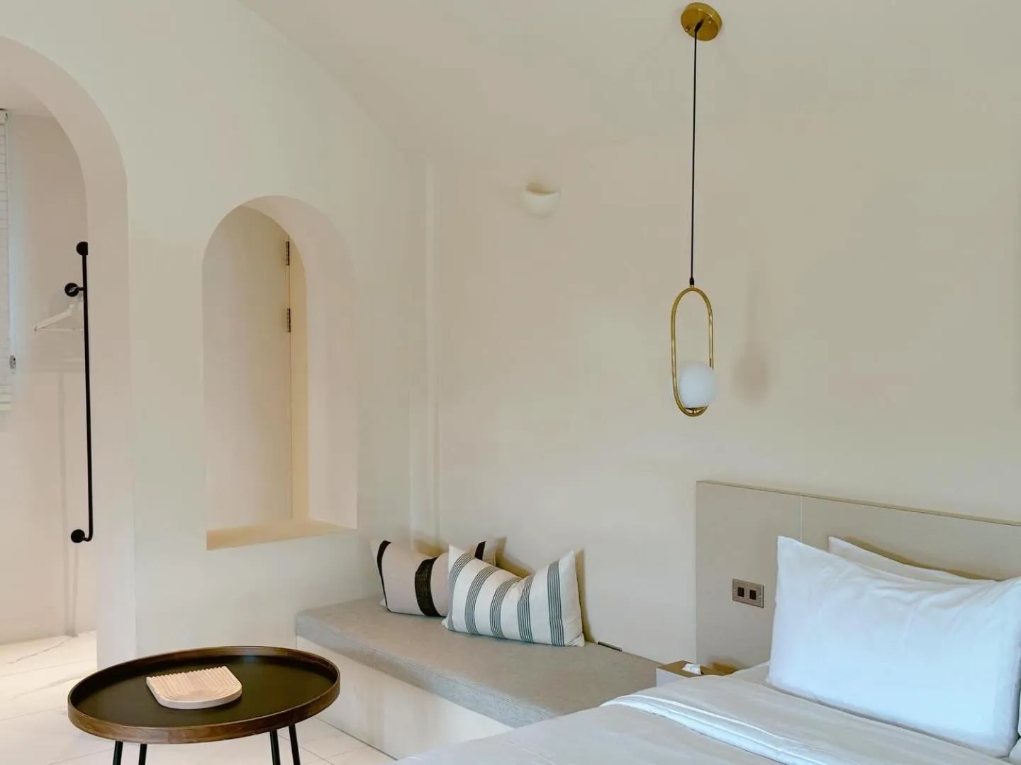 Bed in Little Greece