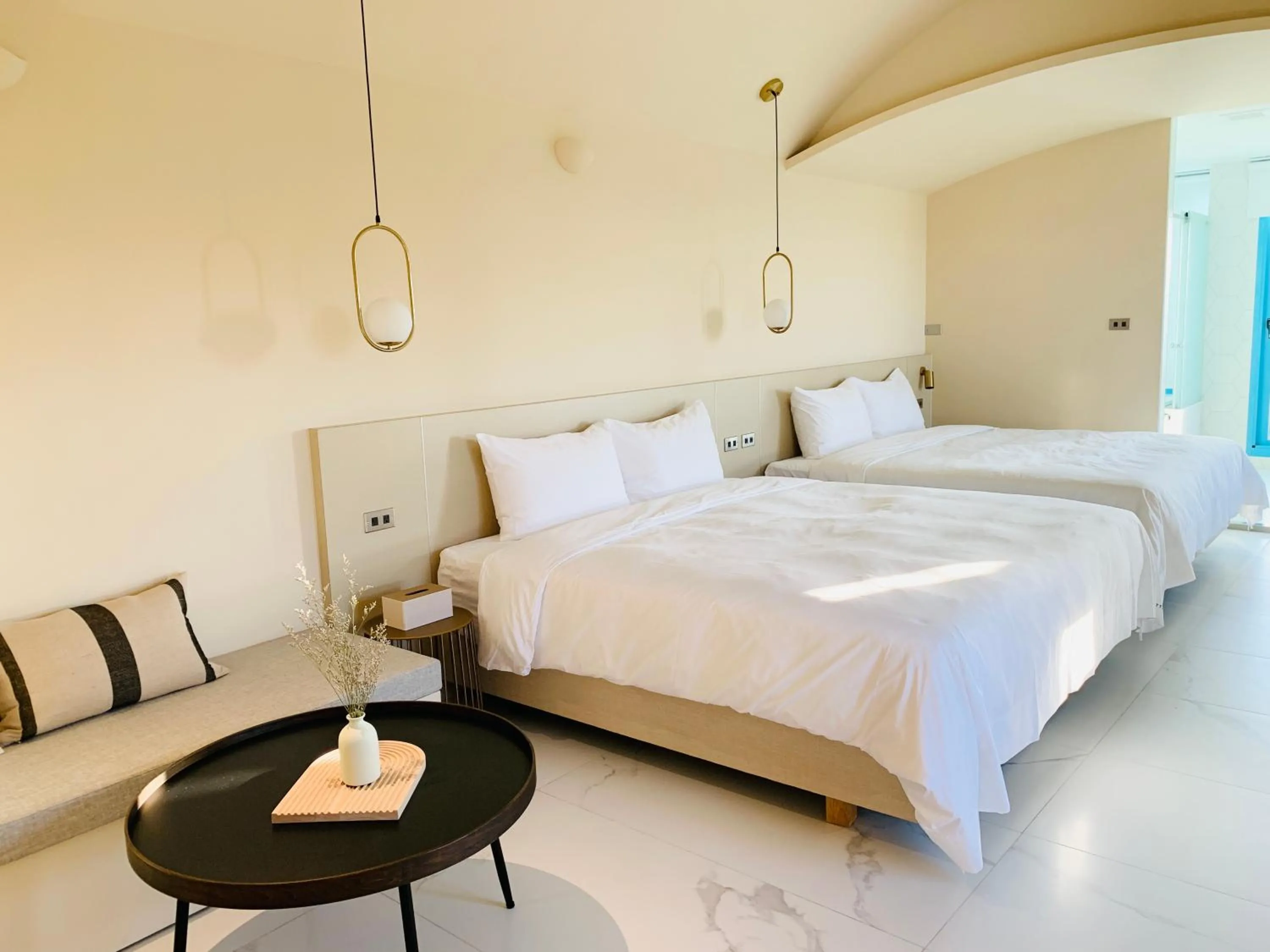 Bed in Little Greece