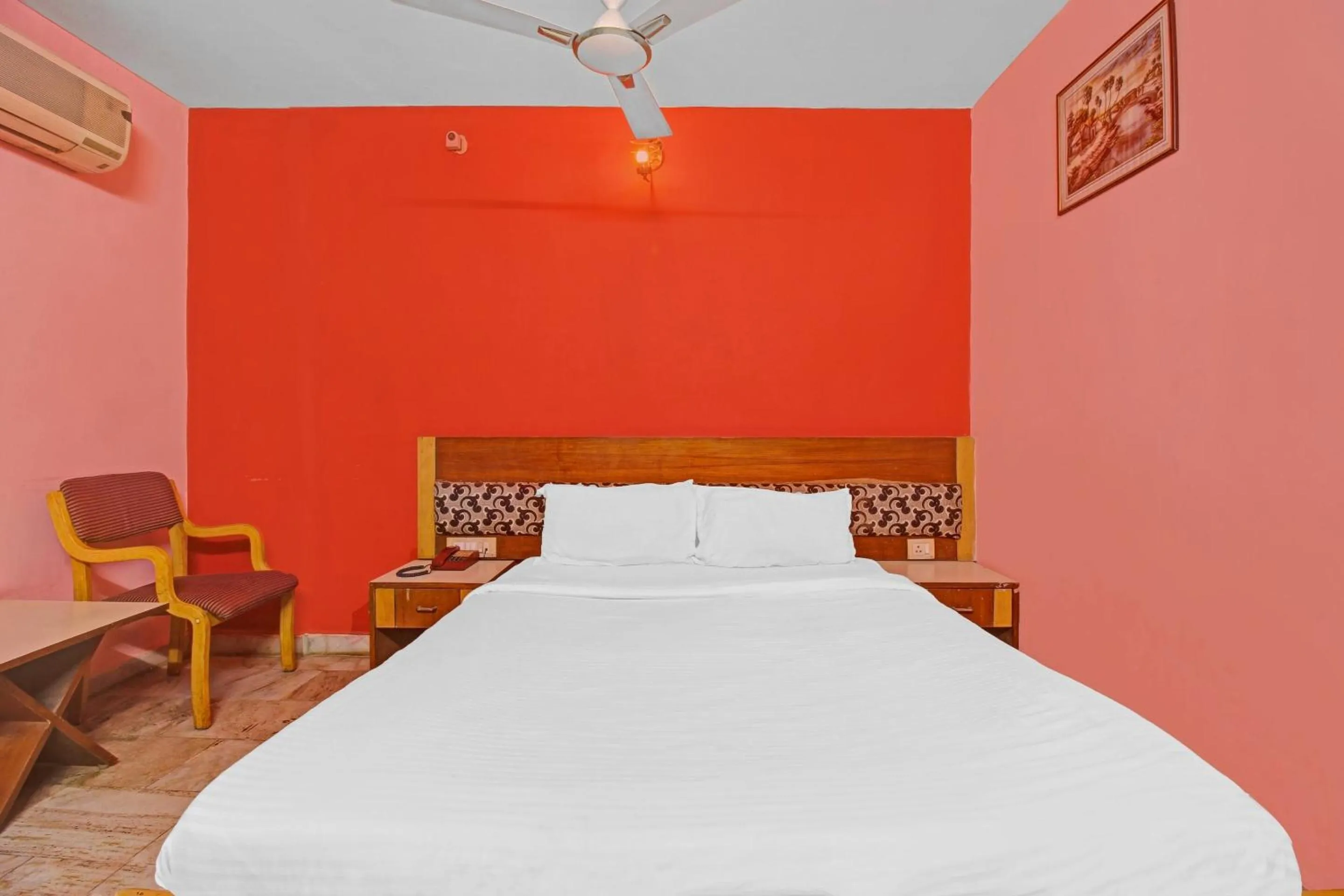 Bedroom, Bed in Hotel O Rahul International Hyderabad