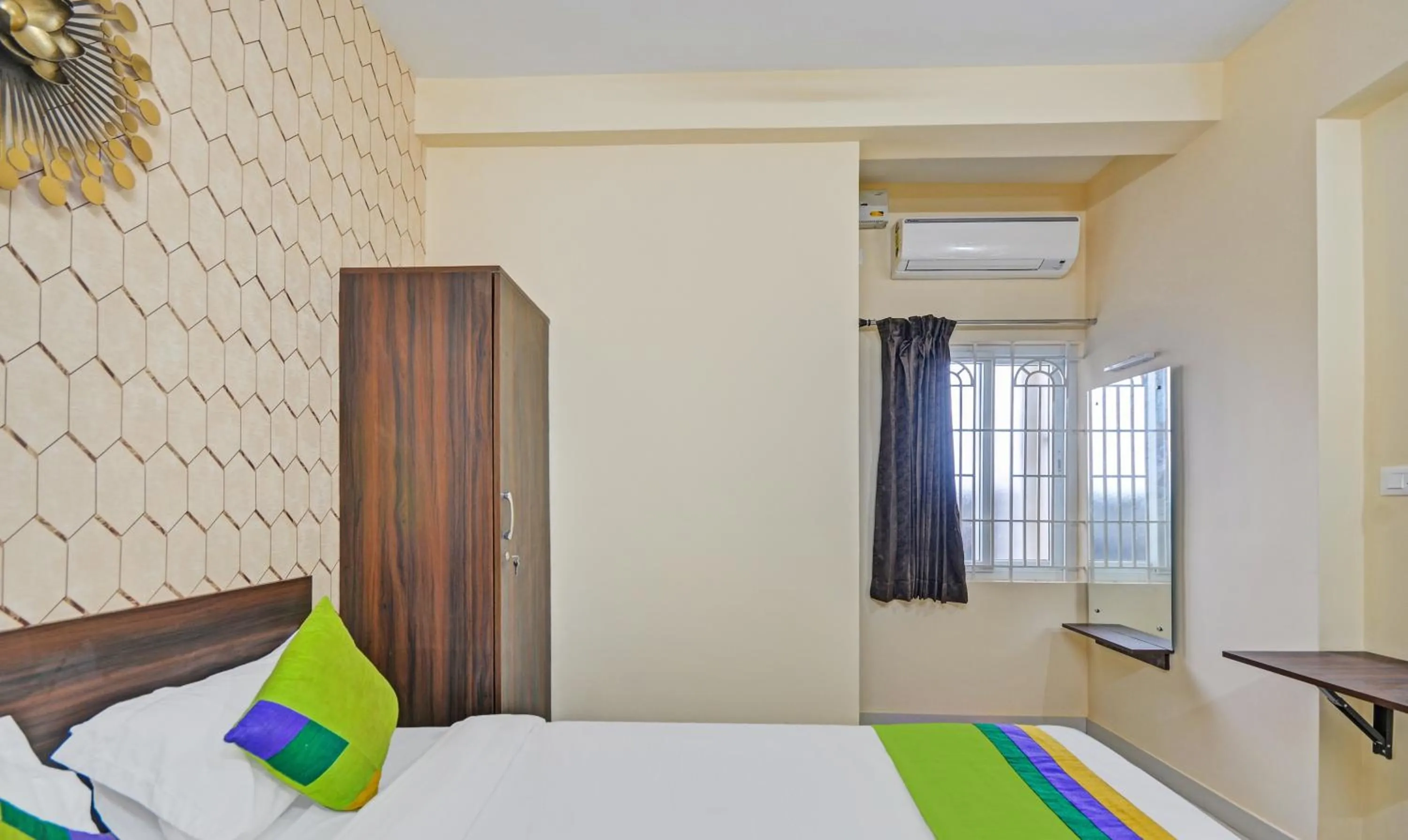 Bedroom, Bed in Treebo Everest Residency Tidel Park, 15 Mins From Coimbatore International Airport