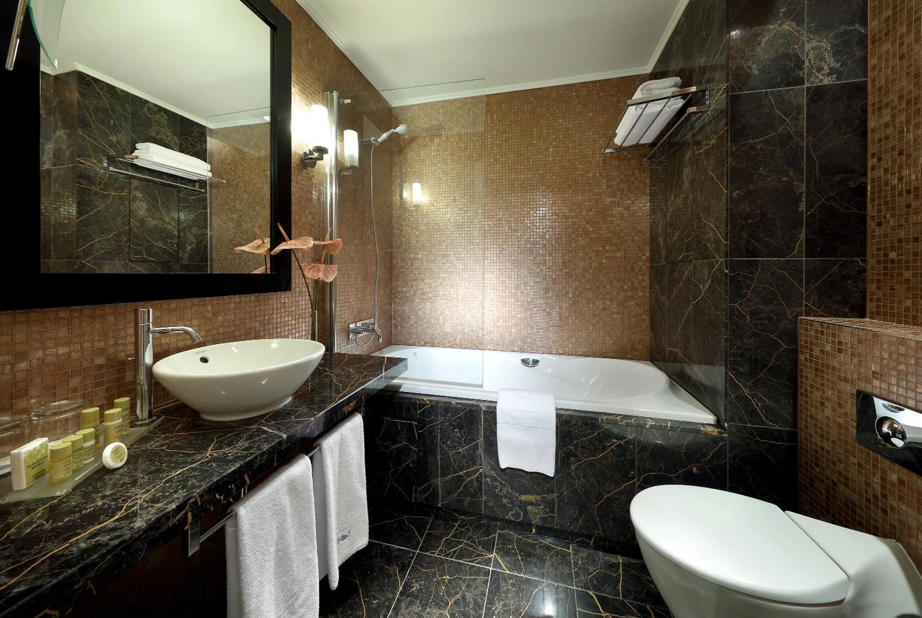 Bathroom in Eurostars Thalia