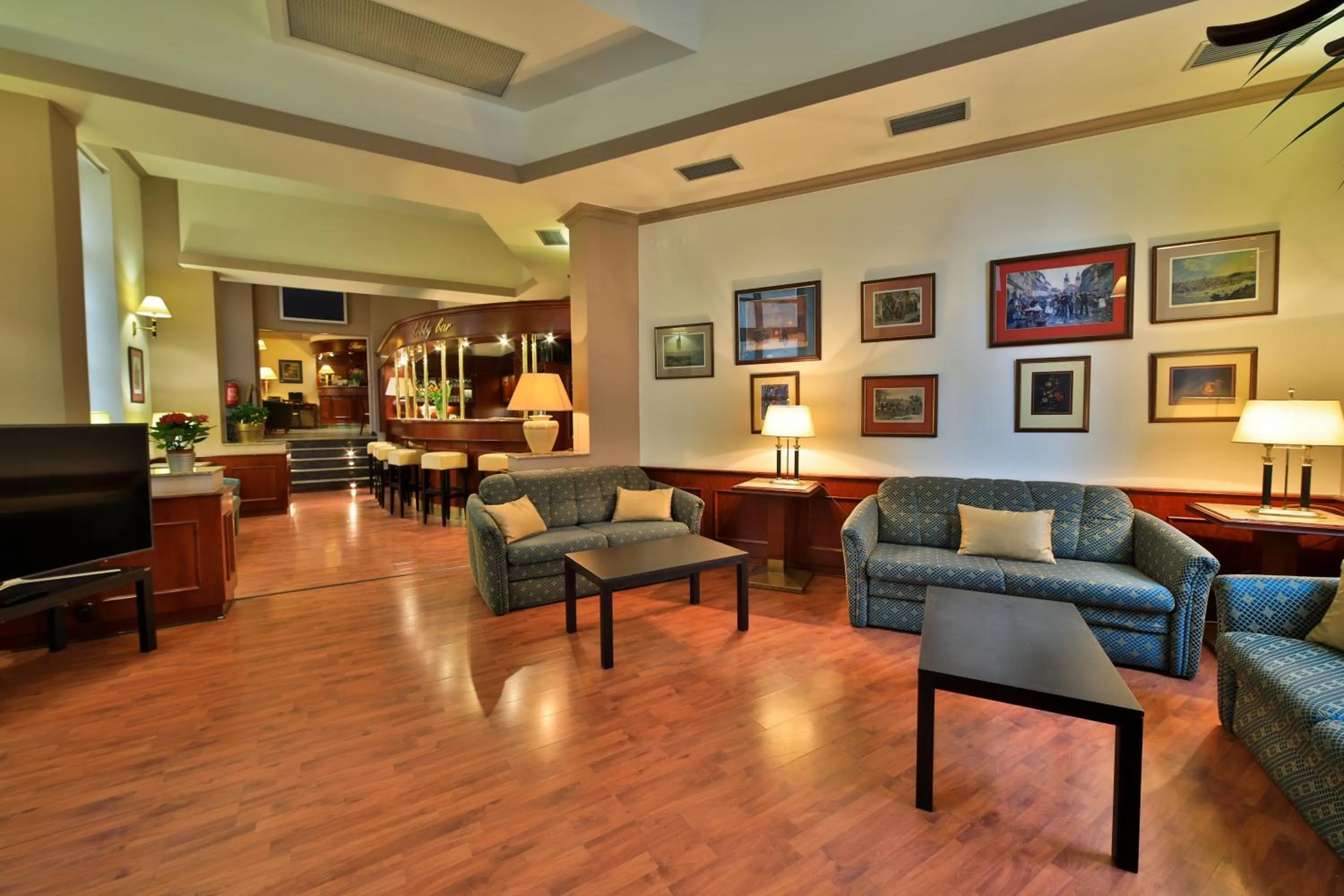 Lobby or reception in Carlton