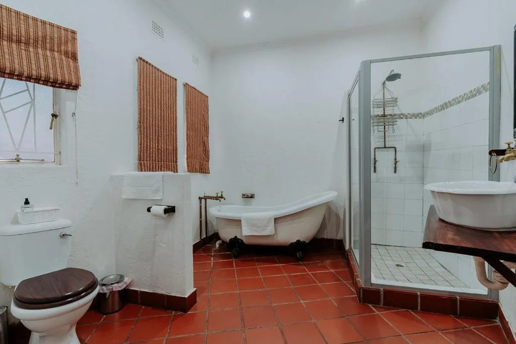 Bathroom in Riverbank Lodge