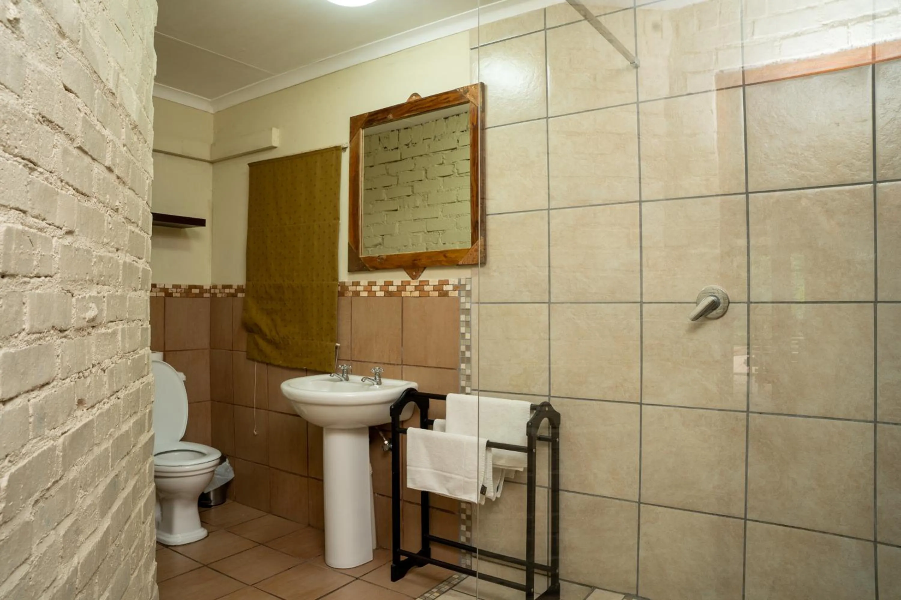 Bathroom in Riverbank Lodge