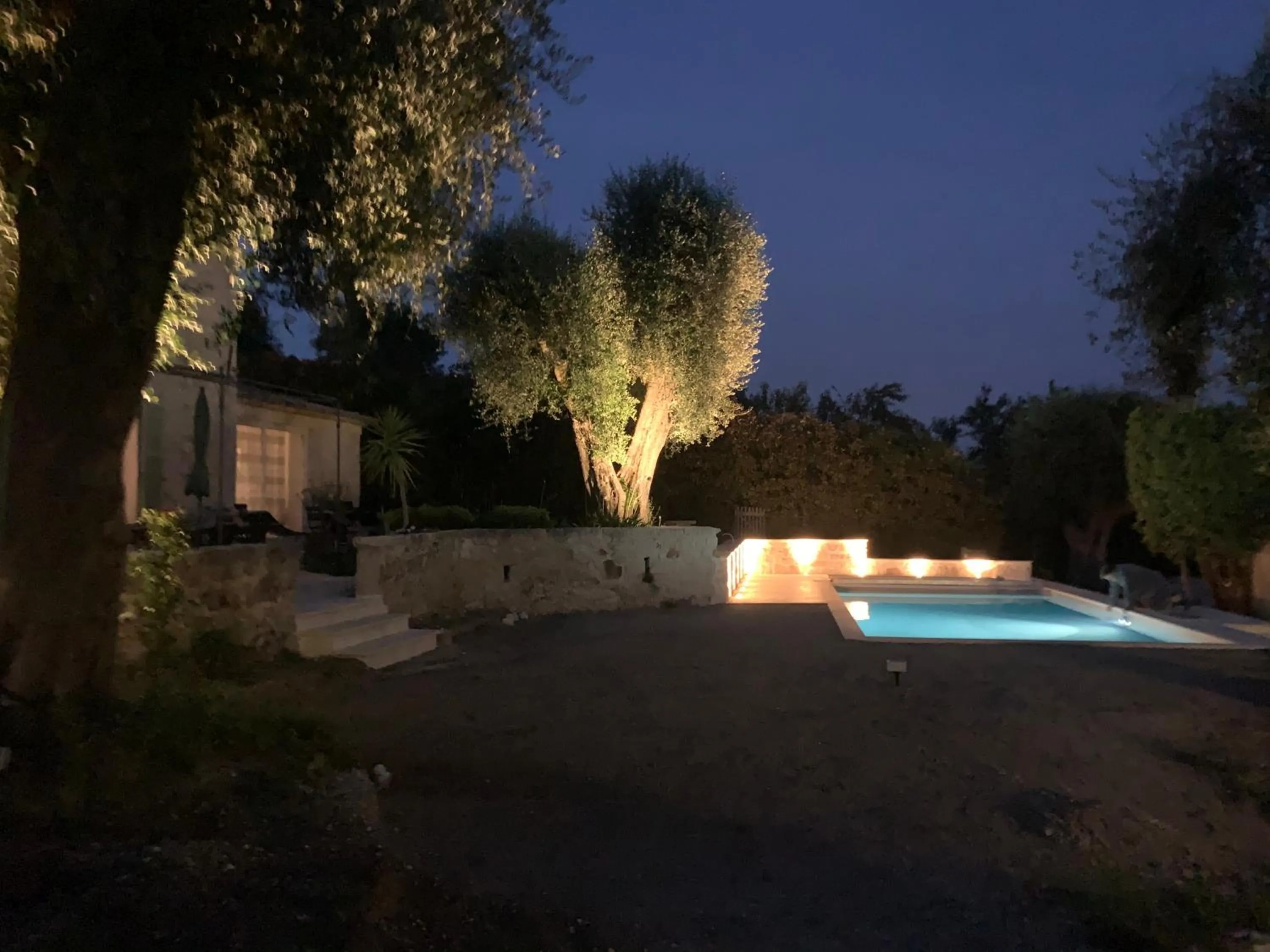 le mas des roses 1884