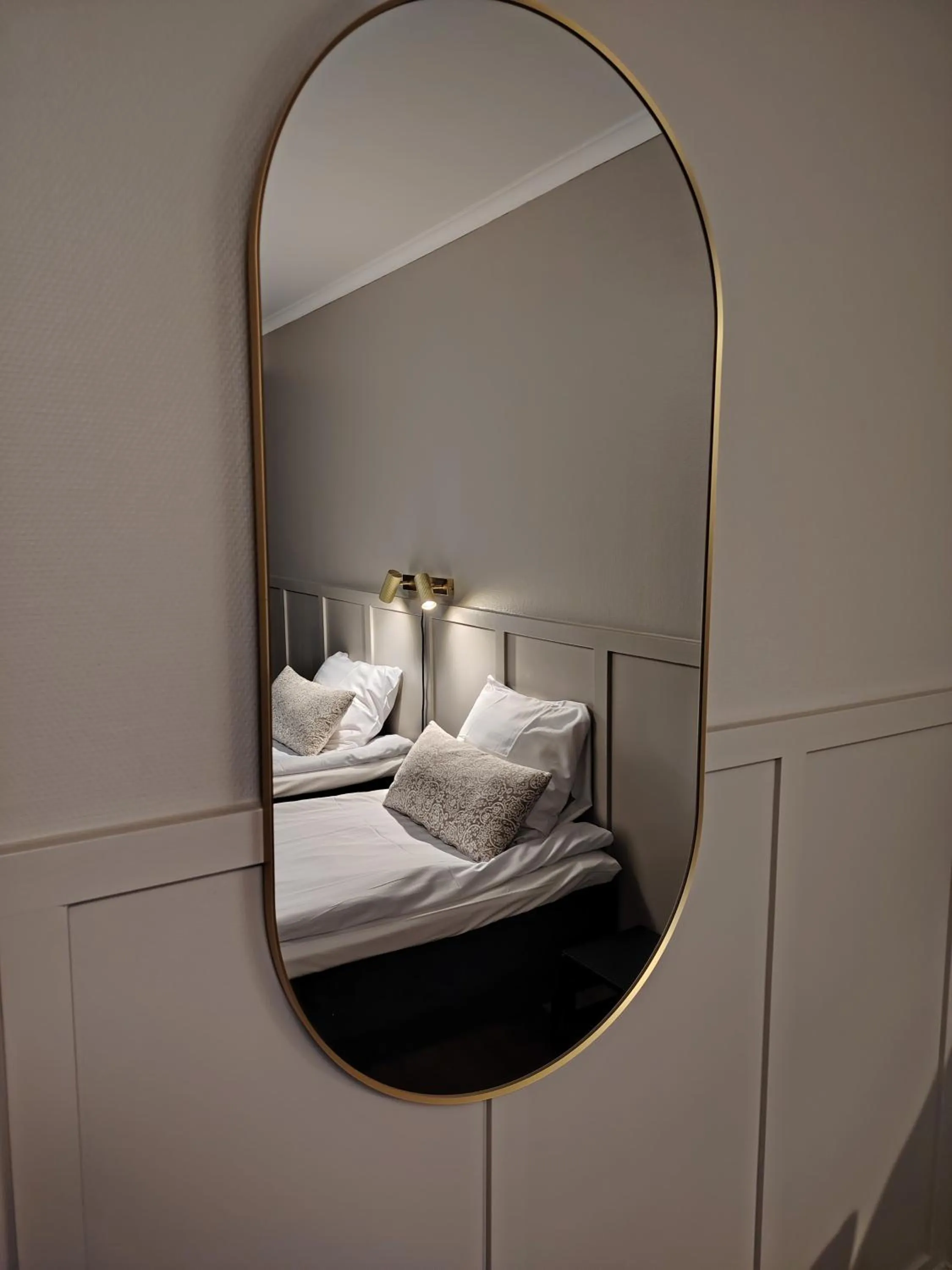 Bed in Juthbacka Hotell