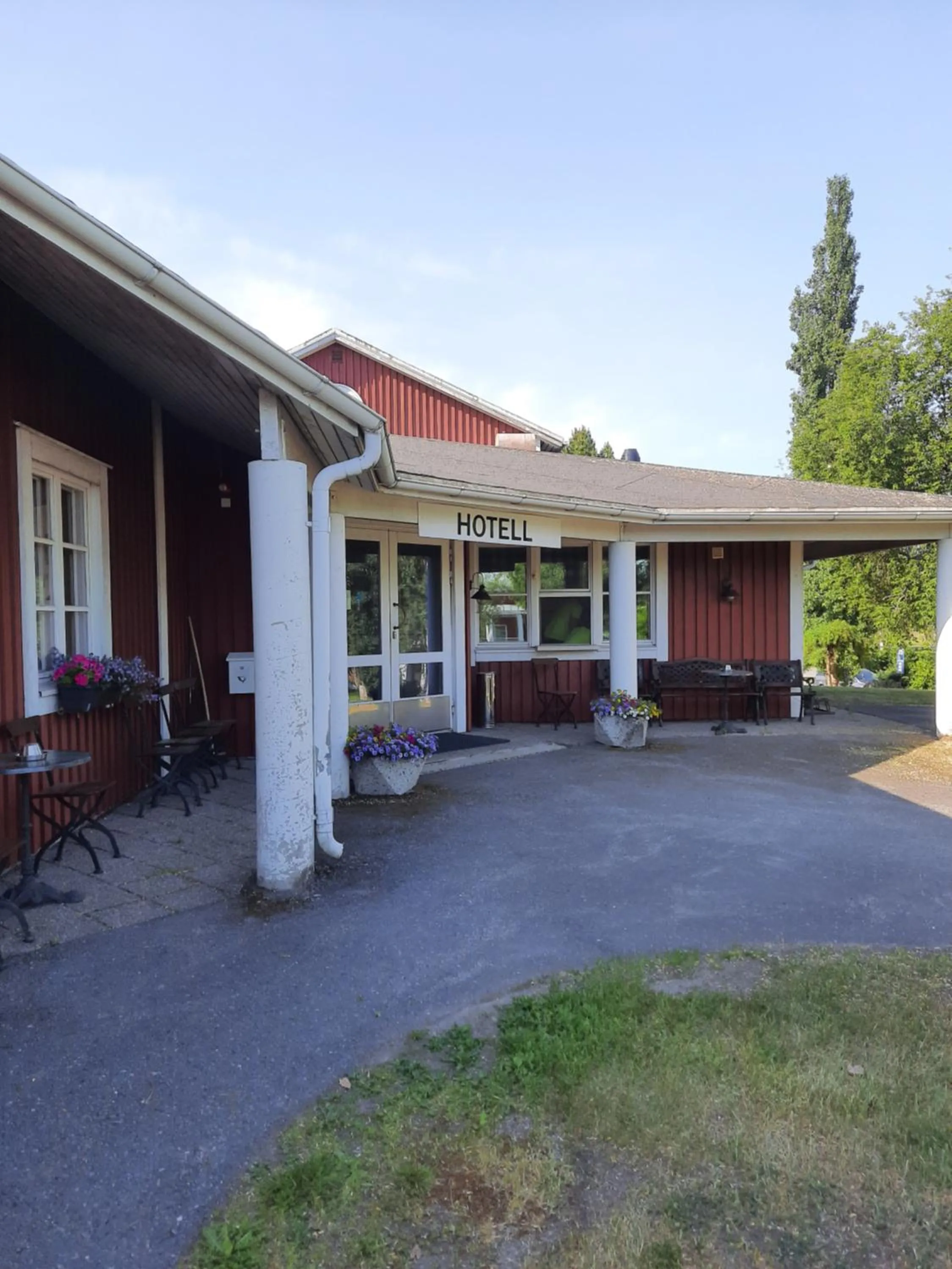 Facade/entrance in Juthbacka Hotell