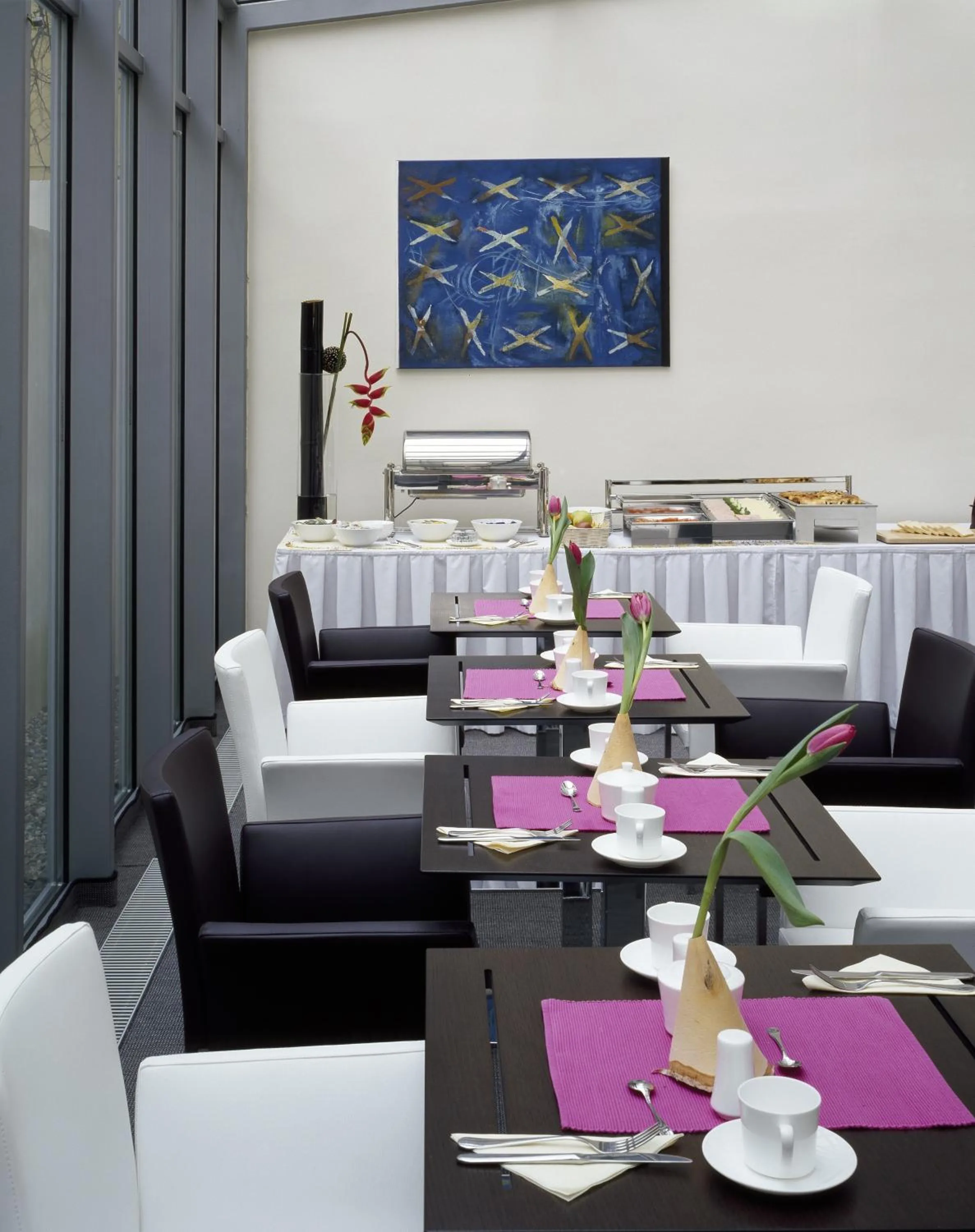 Restaurant/places to eat in Design Merrion Hotel