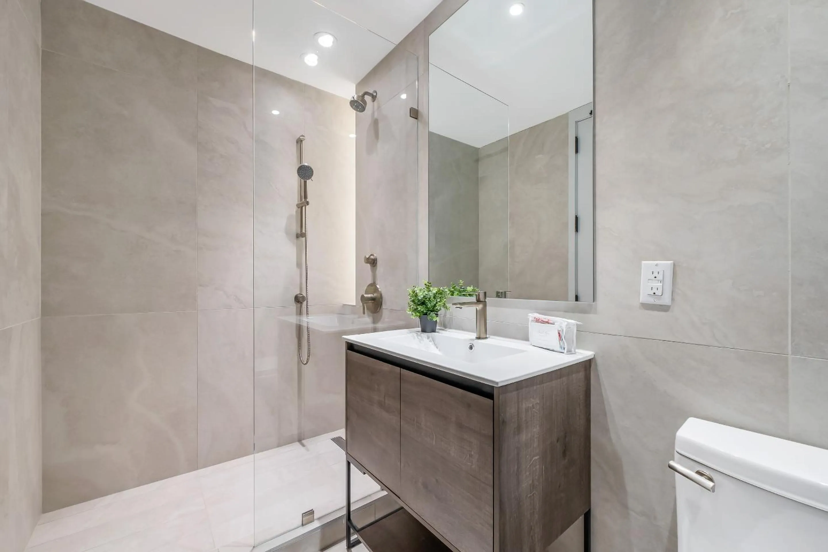 Bathroom in Global Luxury Suites at The Arches