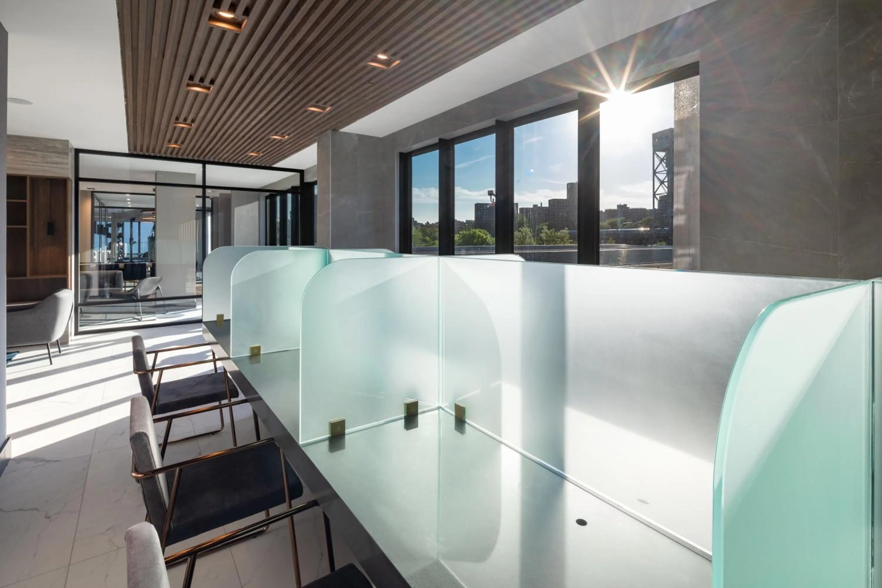 Business facilities in Global Luxury Suites at The Arches