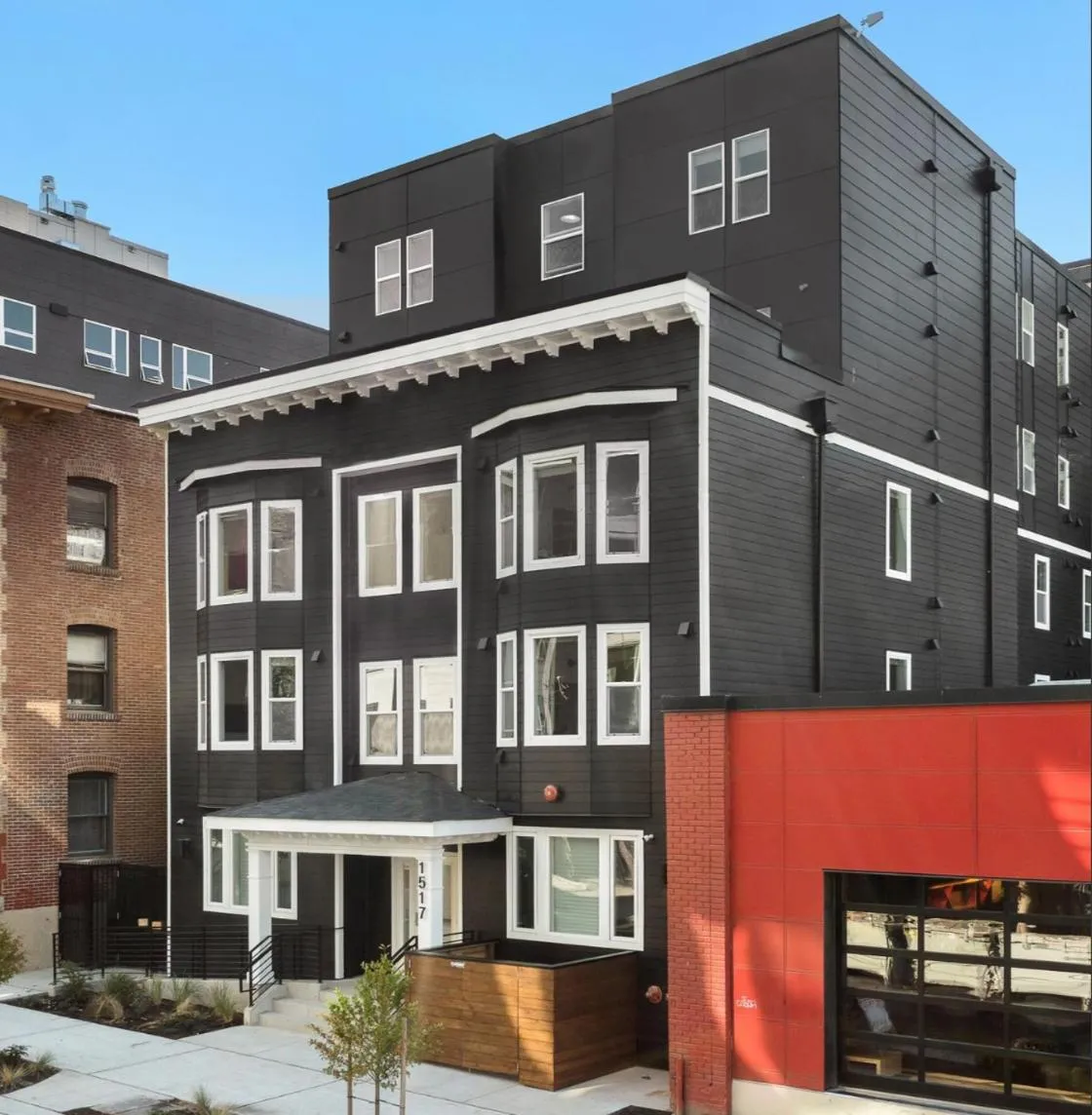 Property building in The Boylston Hotel Capitol Hill