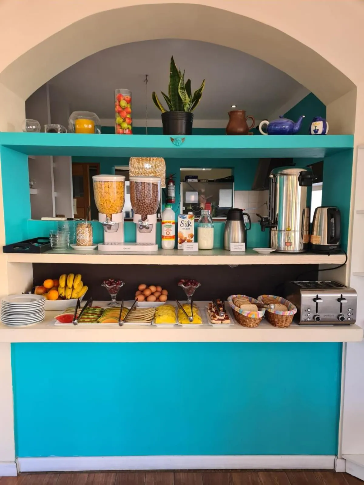 Breakfast in Nova Posada