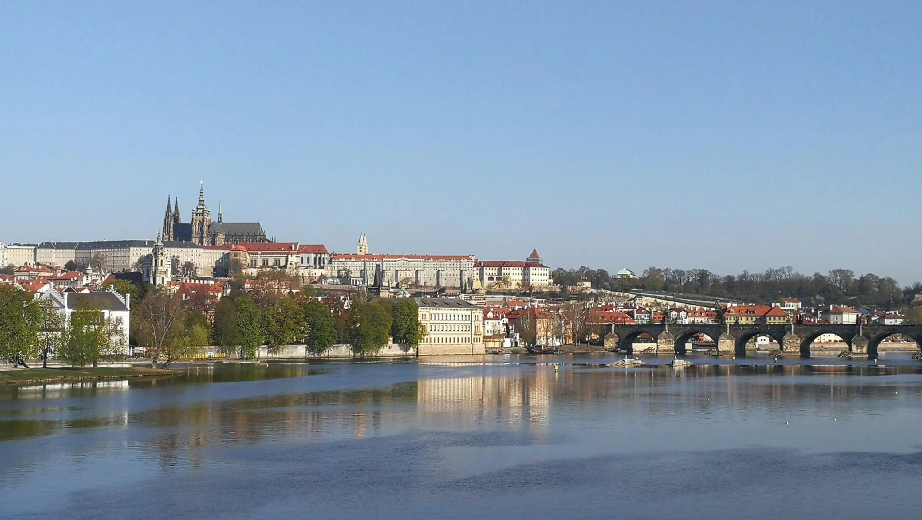 Off site in Hotel Tulipan Pruhonice