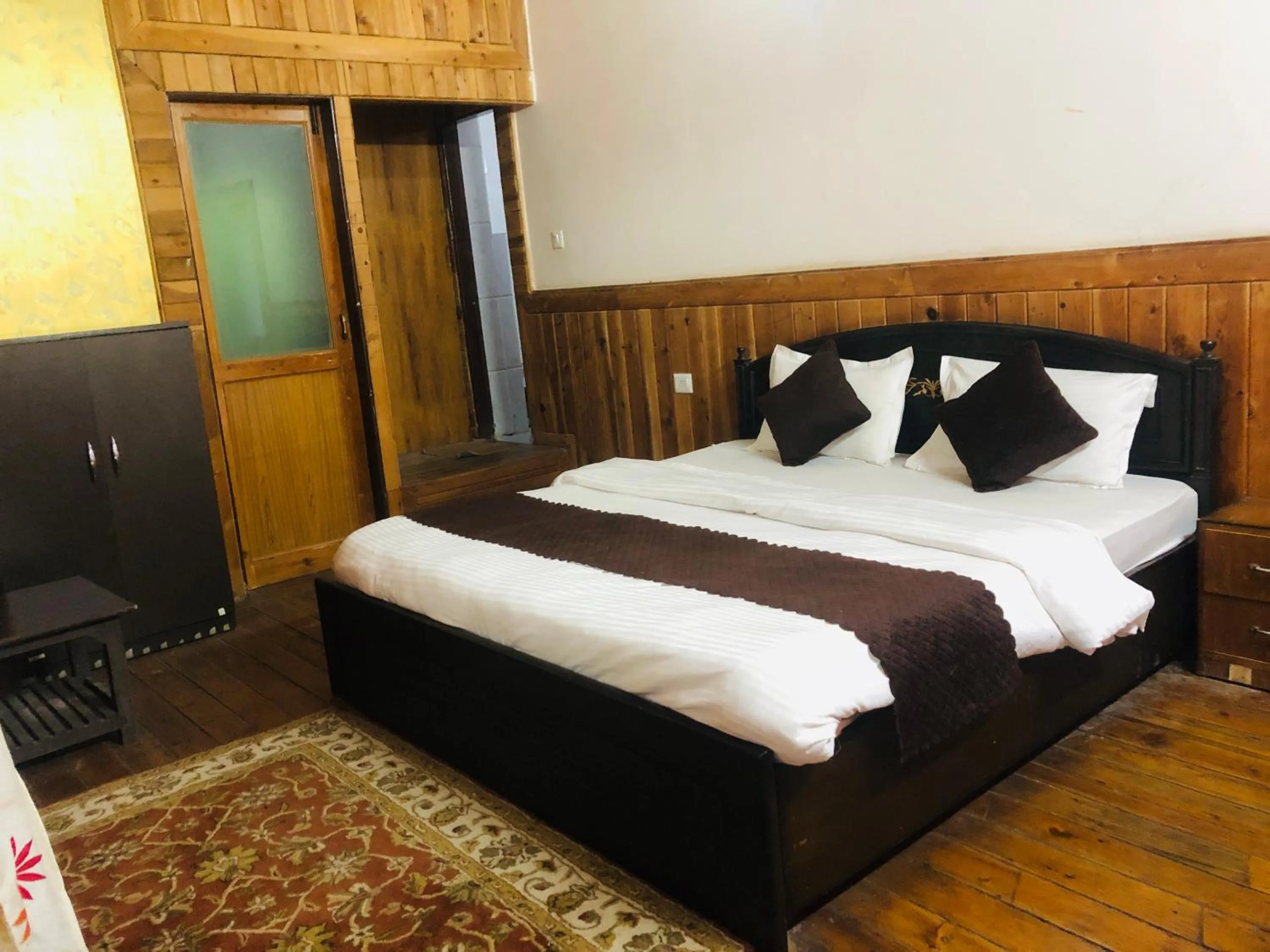 Bed in The Canadian Woods Resort