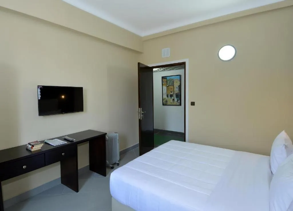 Photo of the whole room in Amor Hotel