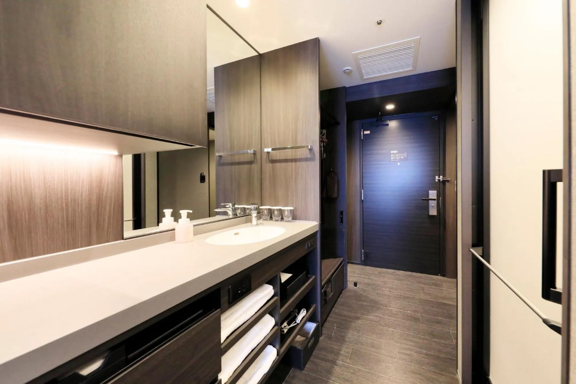 Photo of the whole room in Richmond Hotel Premier Kyoto Shijo