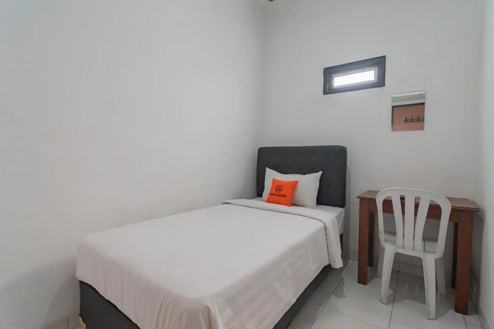 Bedroom in KoolKost near Alun Alun Kota Bandung 2 - Male Only