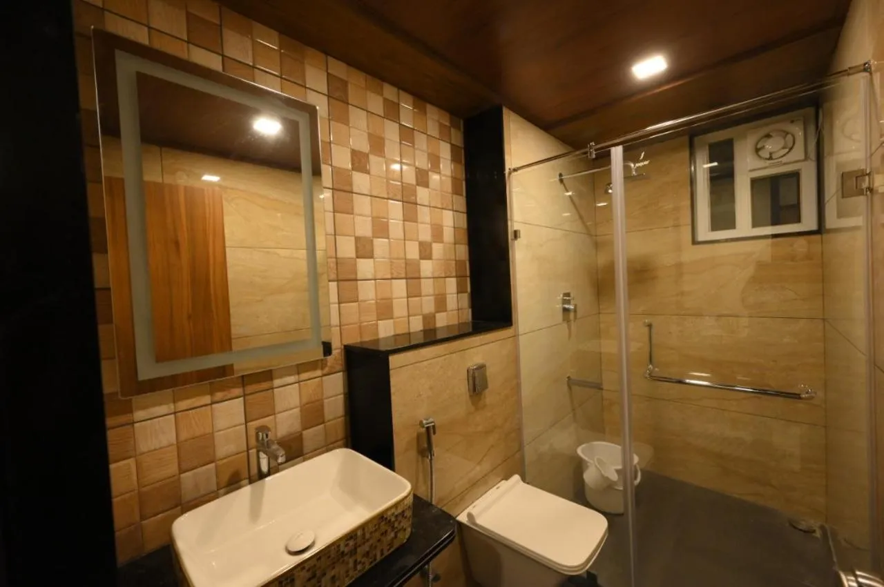 Bathroom in Meenakshi Inn