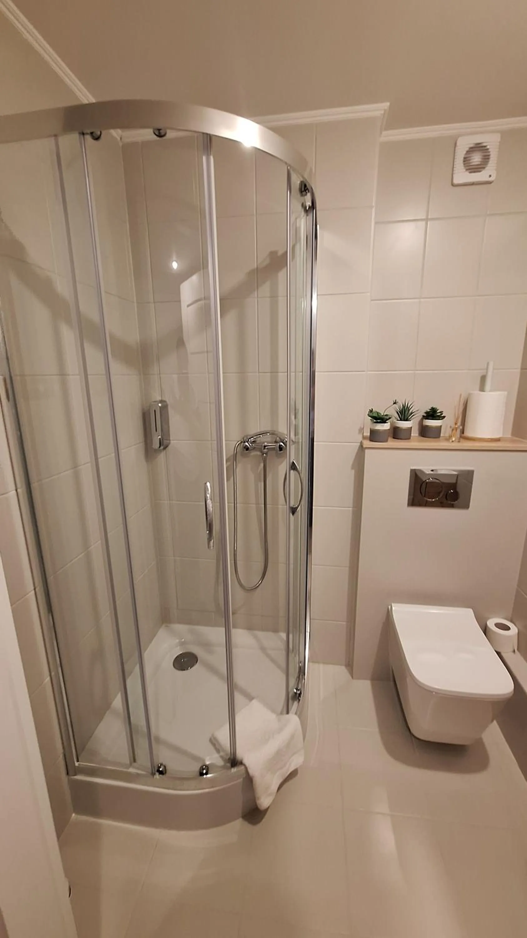 Hotel w Dobieszkowie