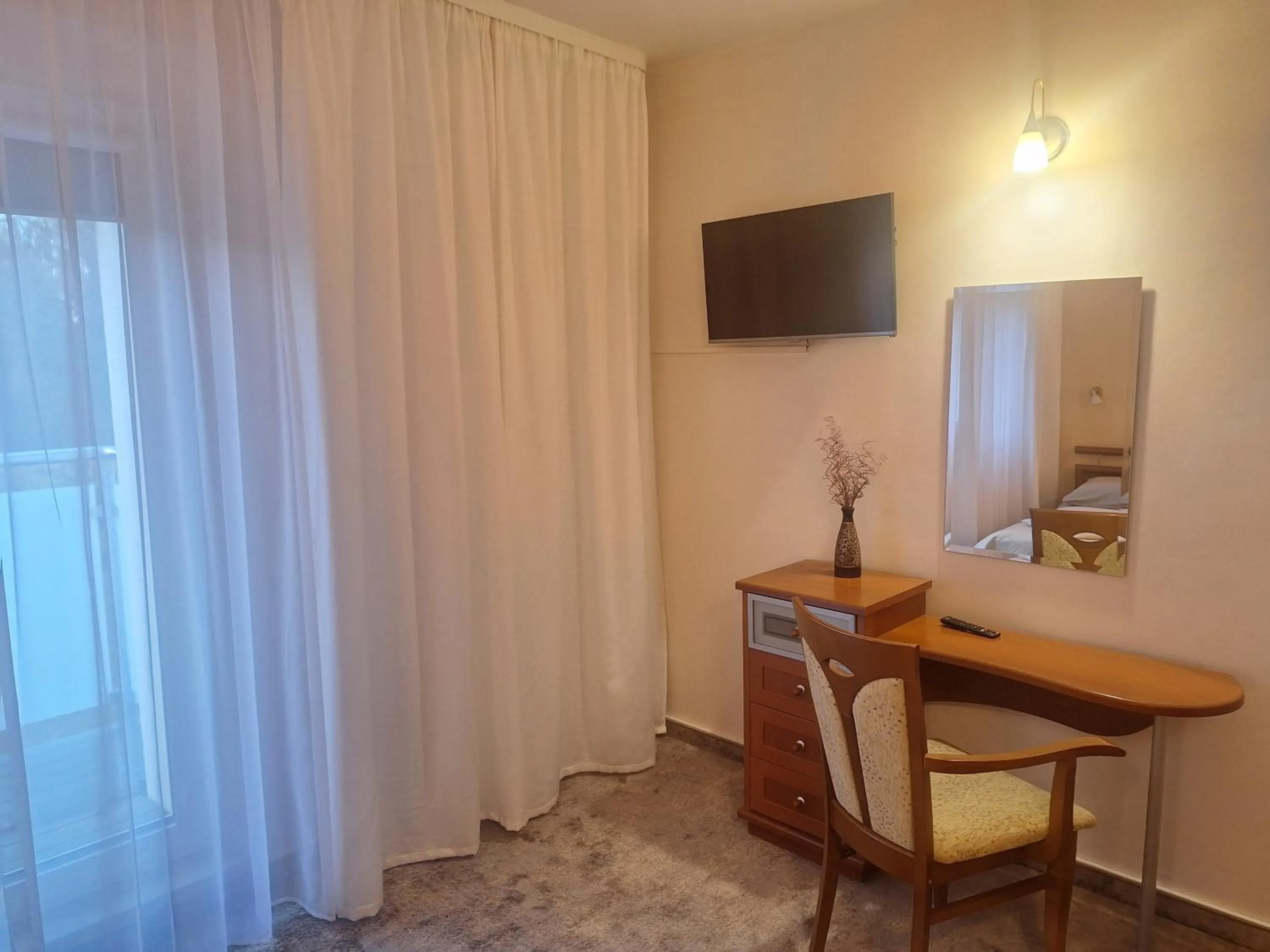 Hotel w Dobieszkowie