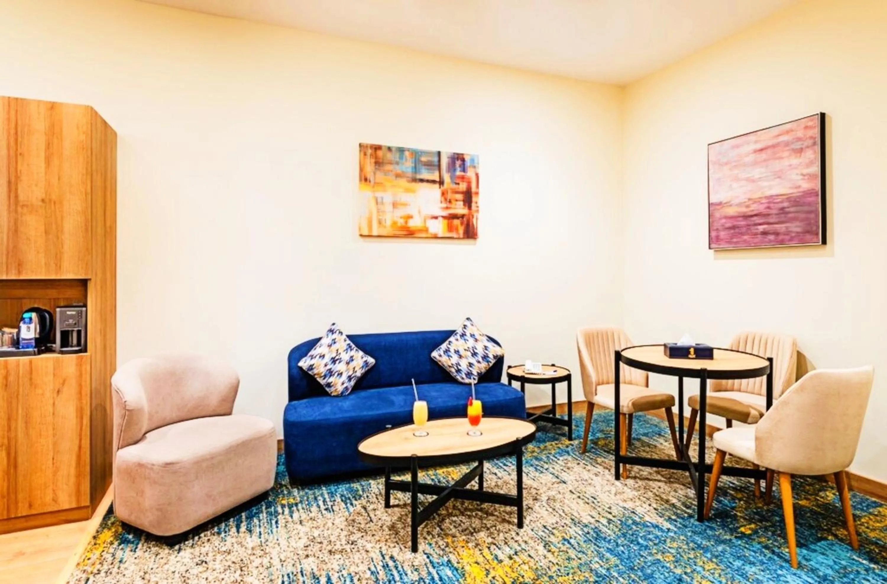 Seating area in Sunday Luxury Central formerly Anan hotel