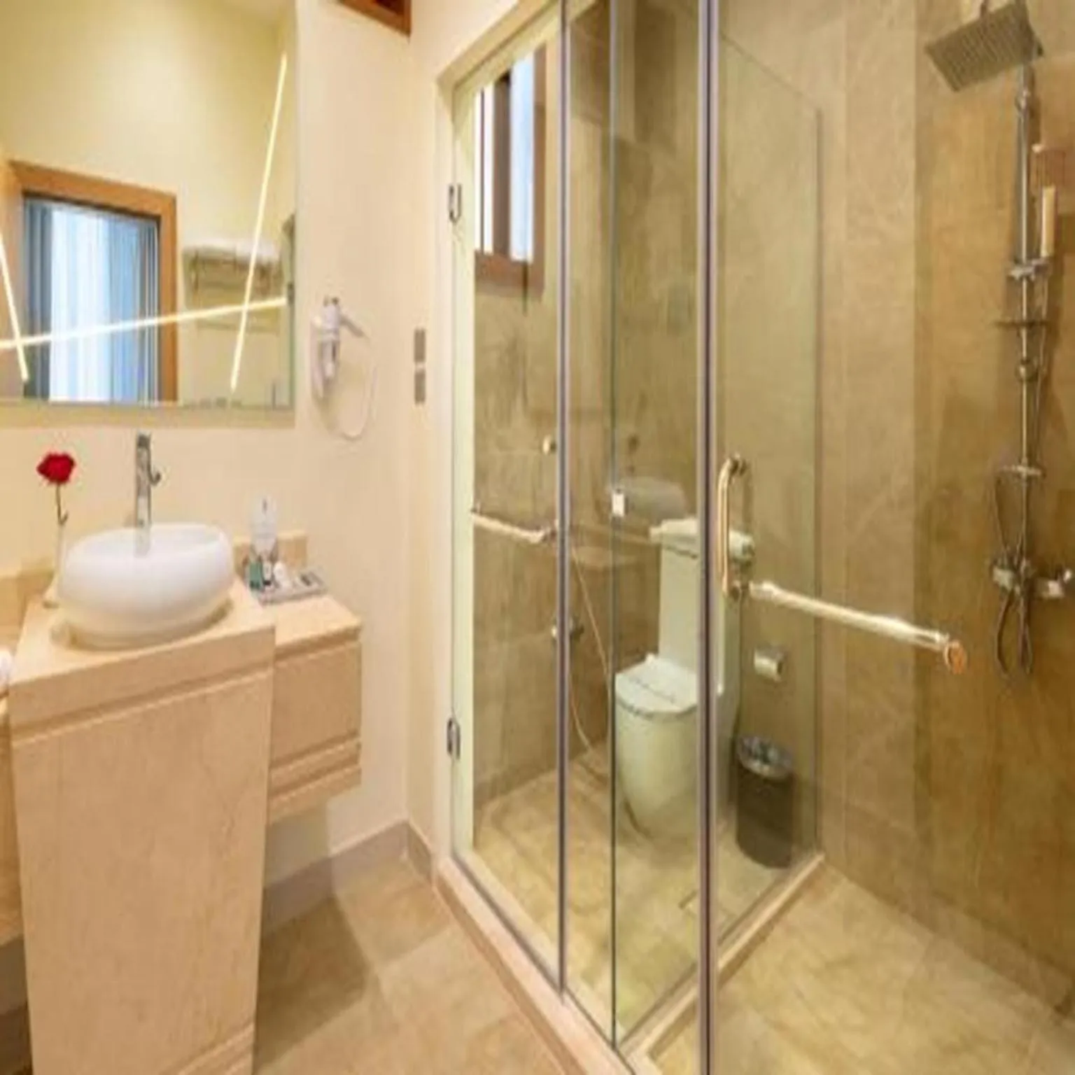 Bathroom in Sunday Luxury Central formerly Anan hotel