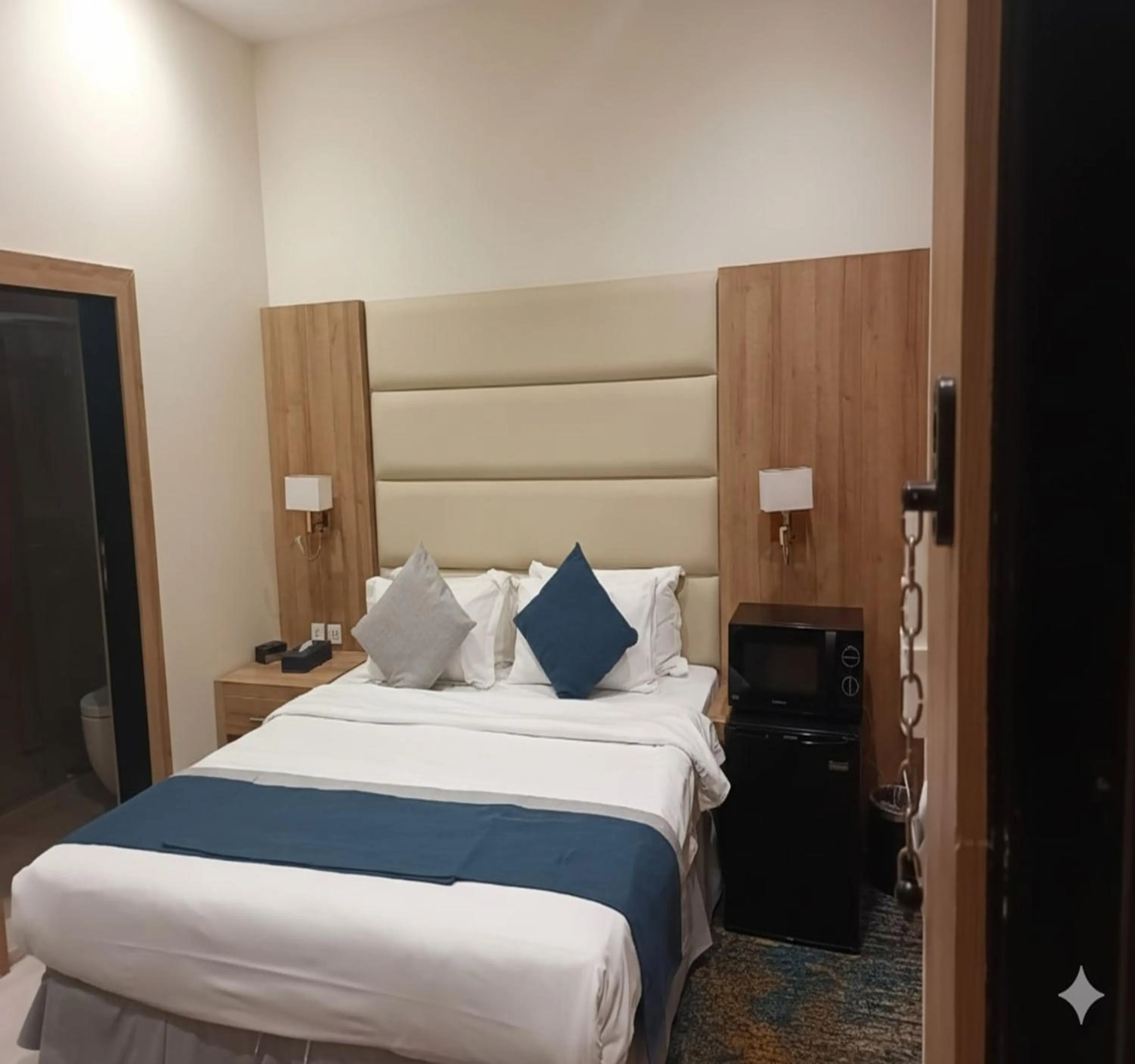 Photo of the whole room, Bed in Sunday Luxury Central formerly Anan hotel