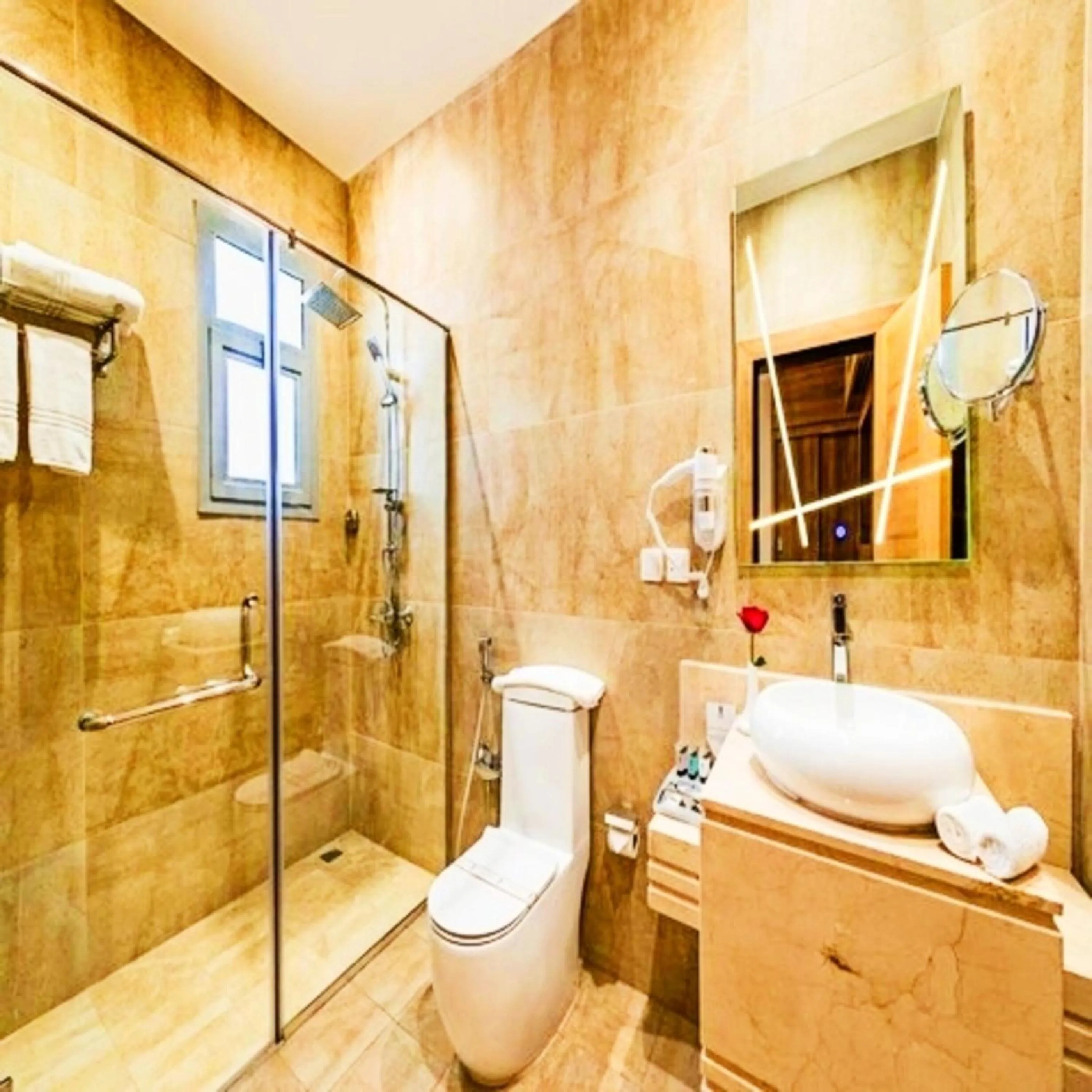 Bathroom in Sunday Luxury Central formerly Anan hotel