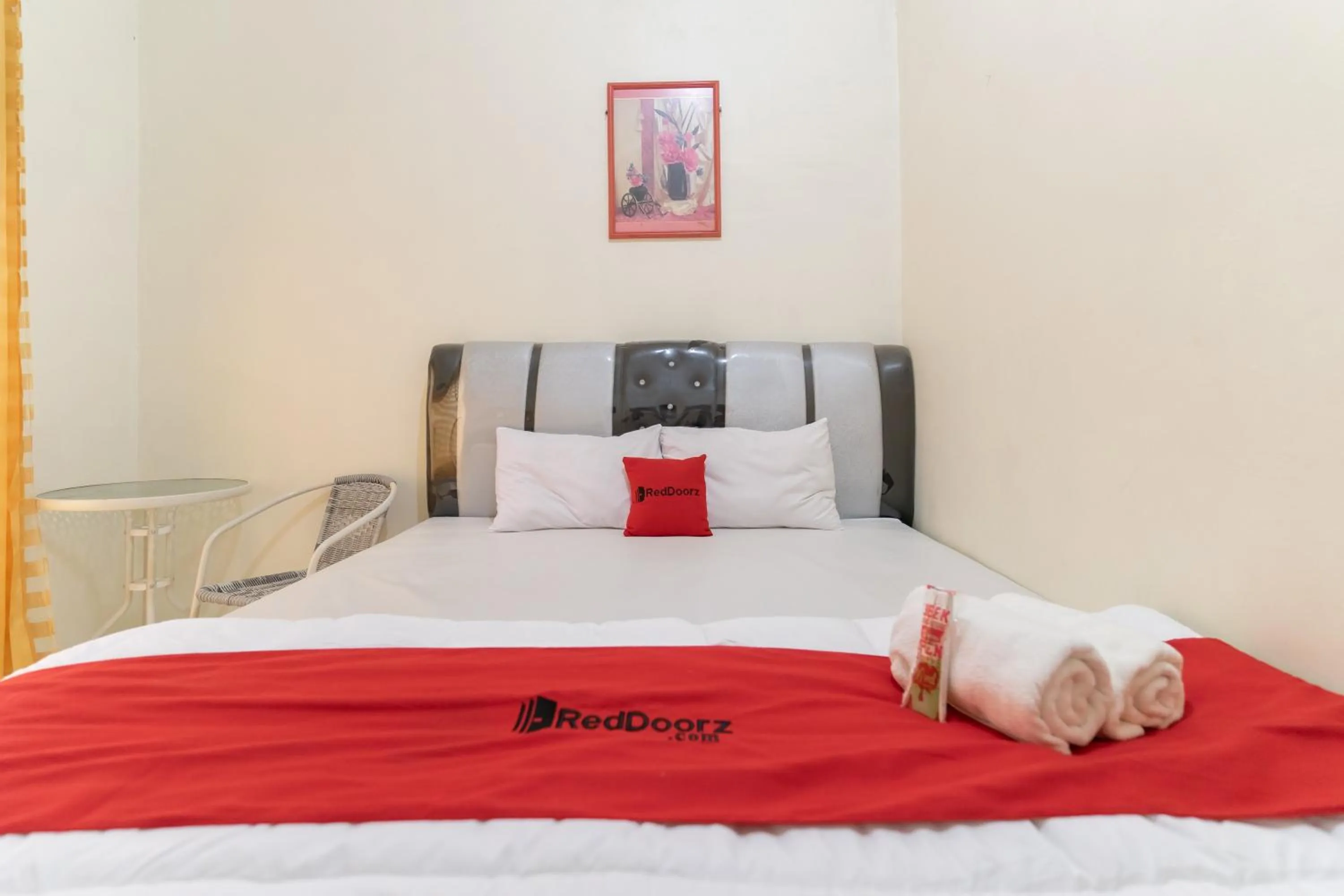 Bed in RedDoorz Syariah @ Jalan Jendral Sudirman Jambi